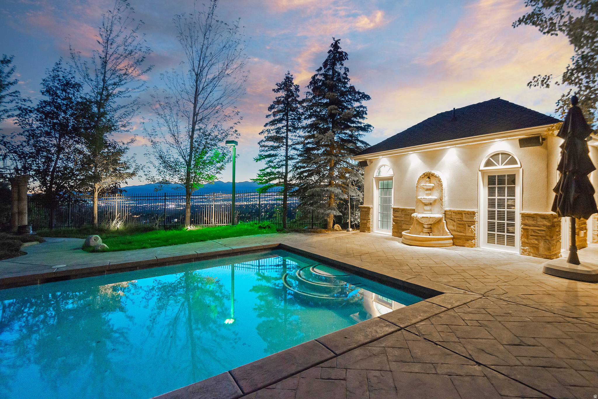 main property photo 78