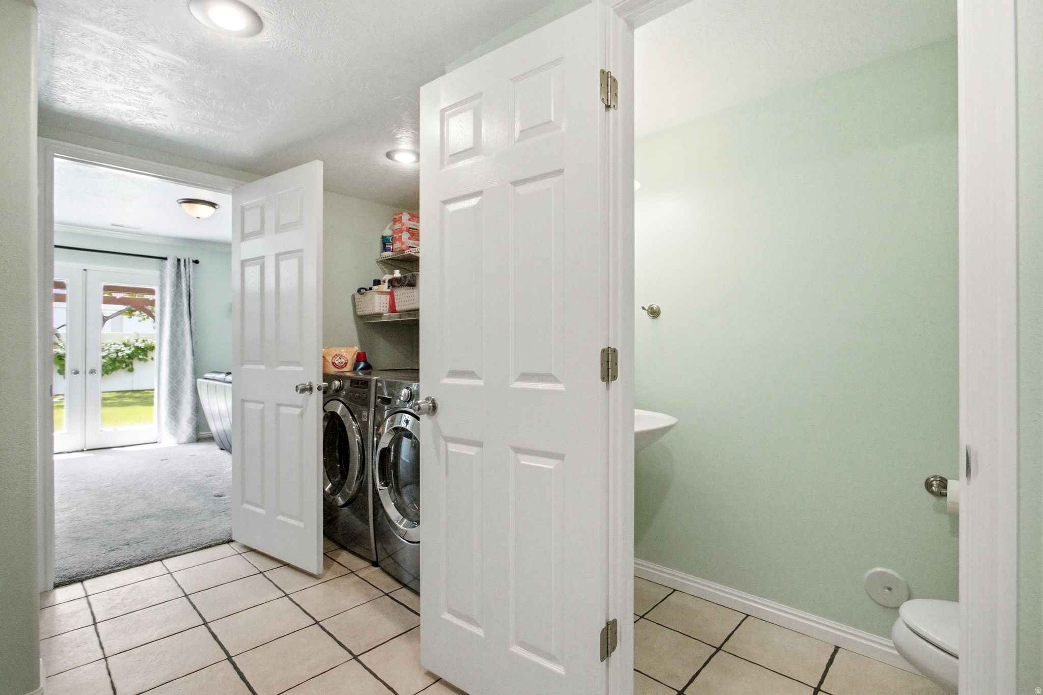 main property photo 19