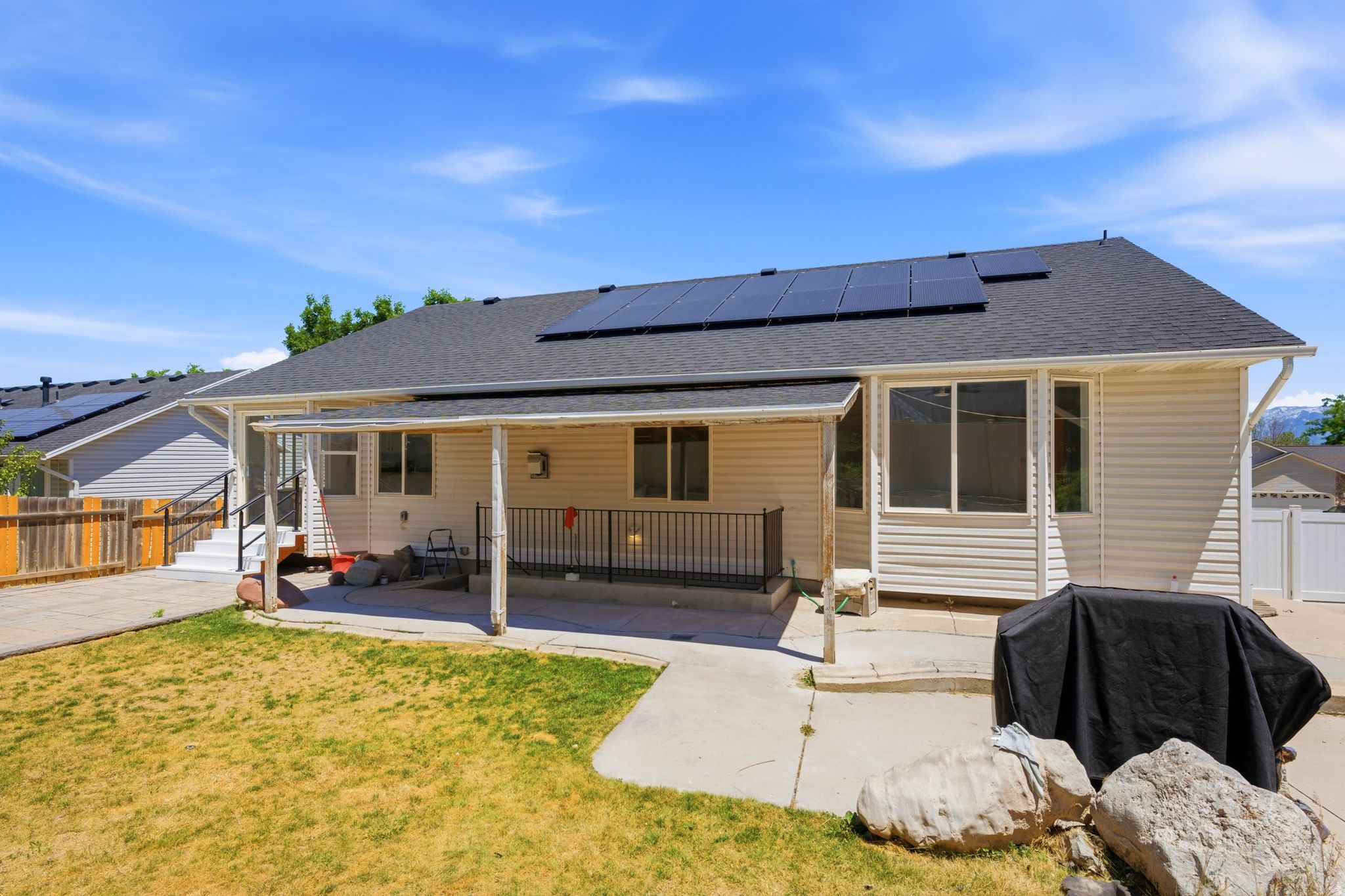 main property photo 50