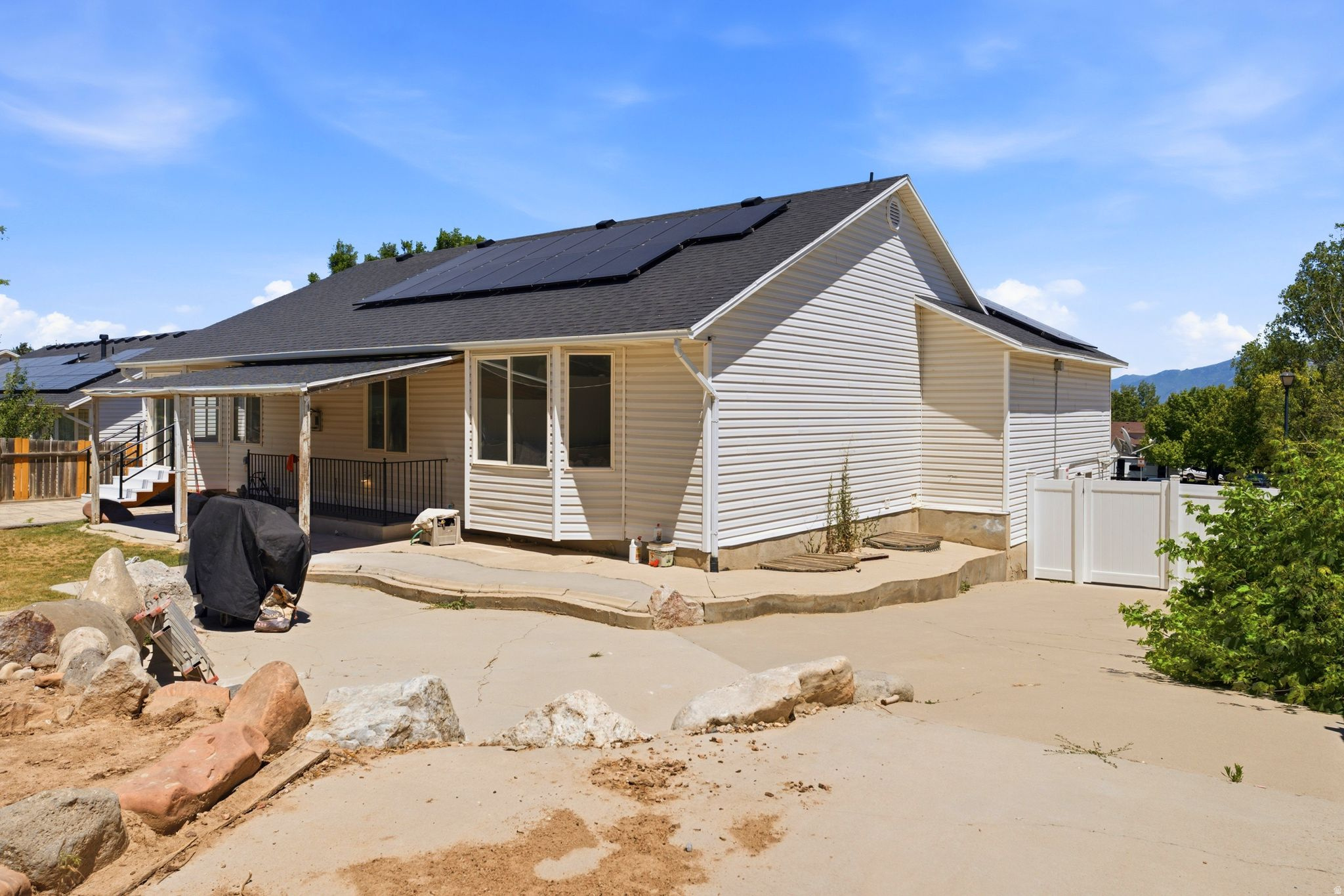 main property photo 51