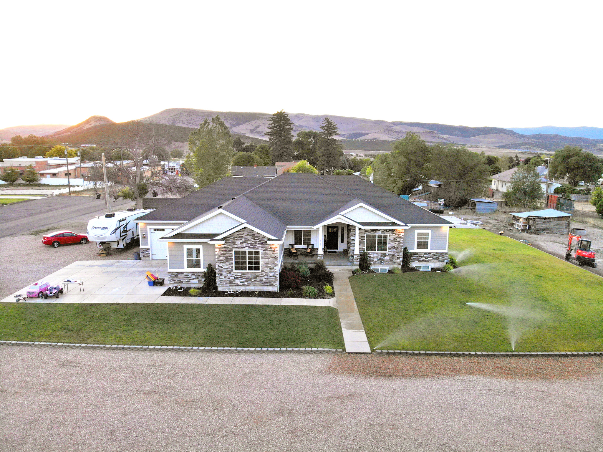 main property photo 38