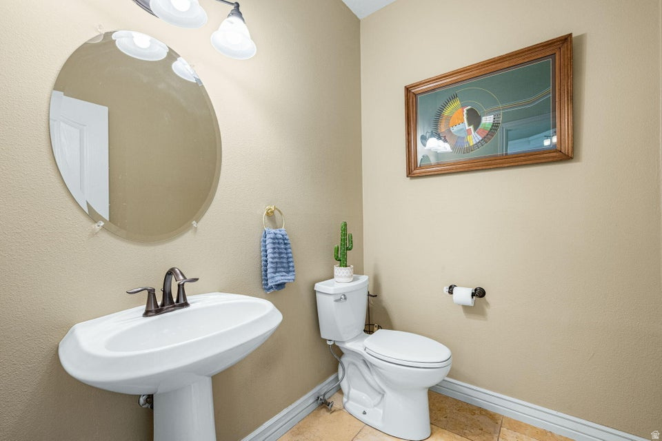 main property photo 11