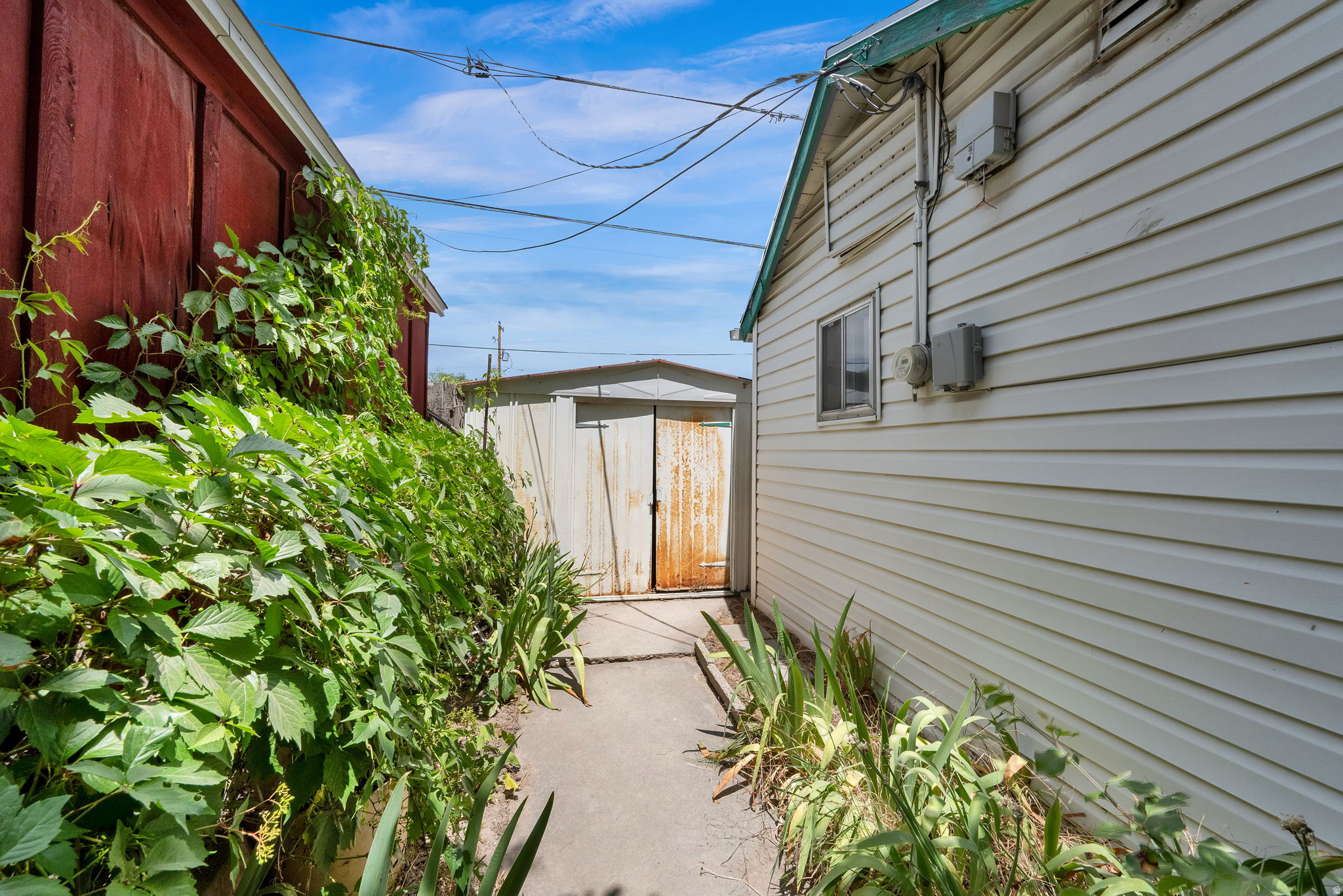 main property photo 24