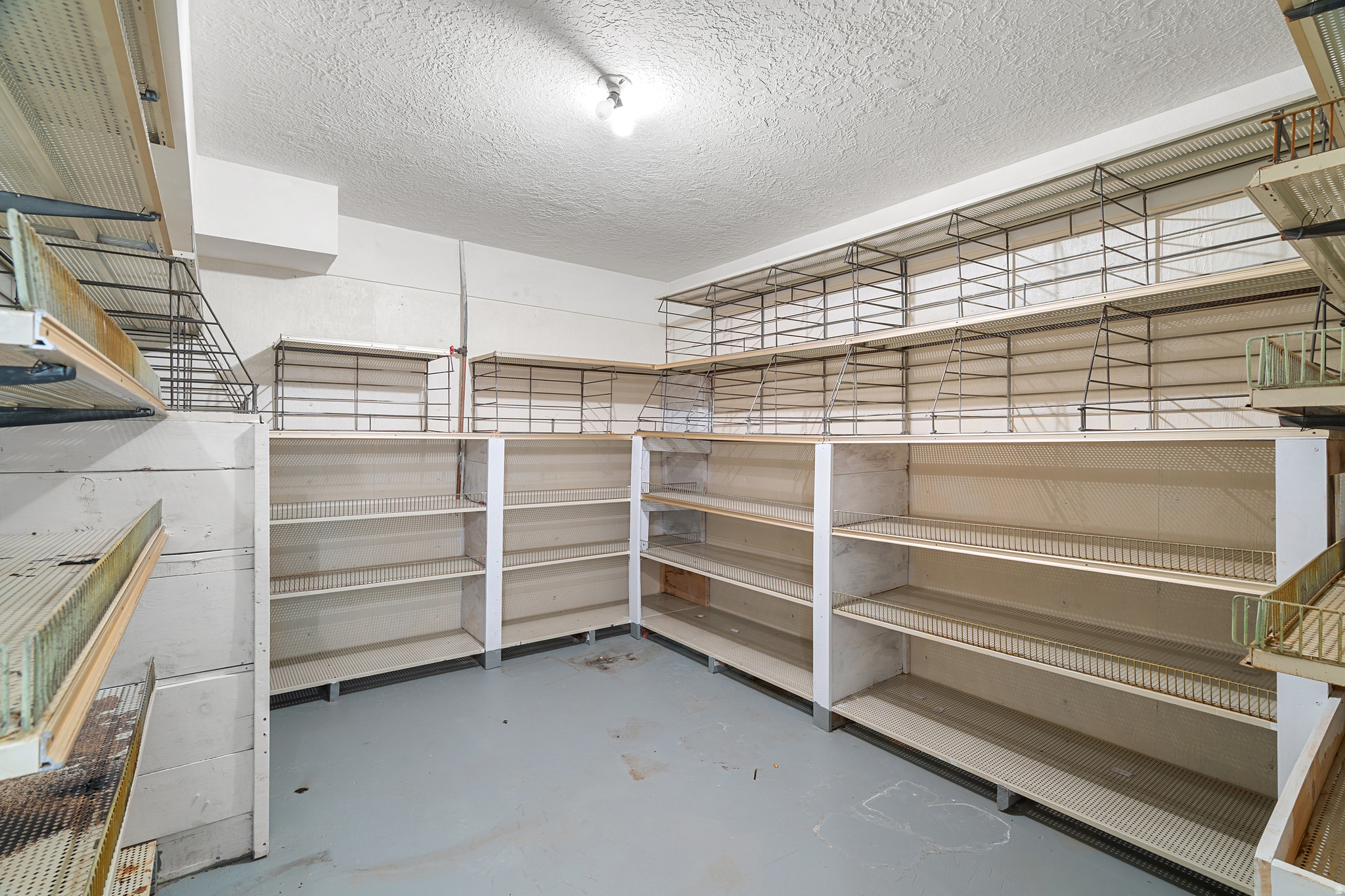 main property photo 62