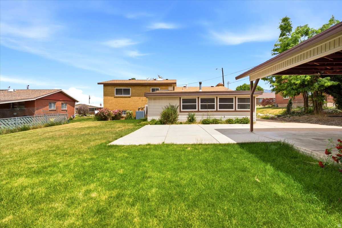 main property photo 26