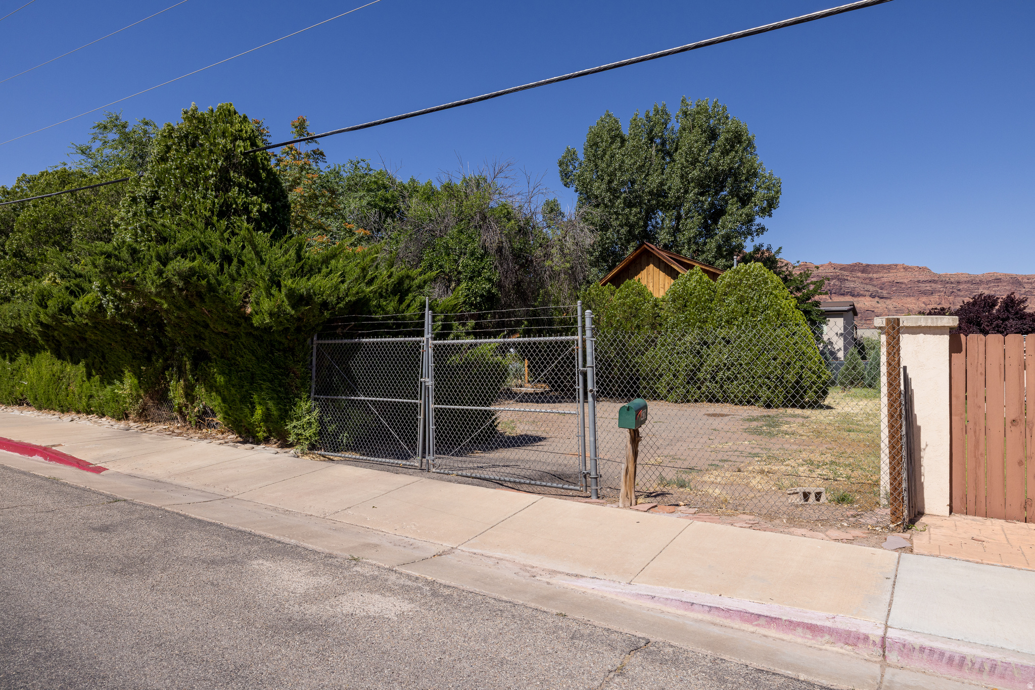 main property photo 43