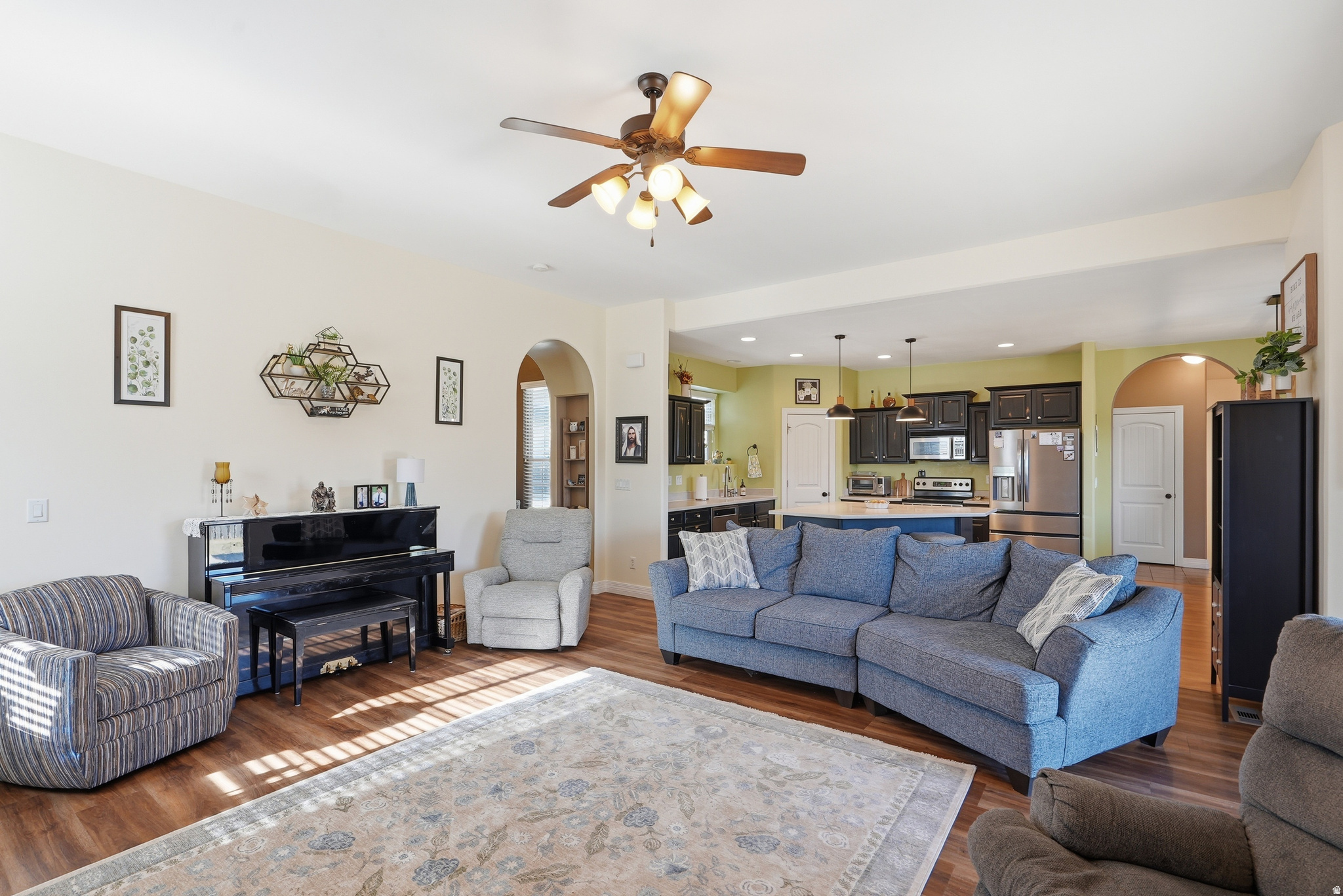 main property photo 1