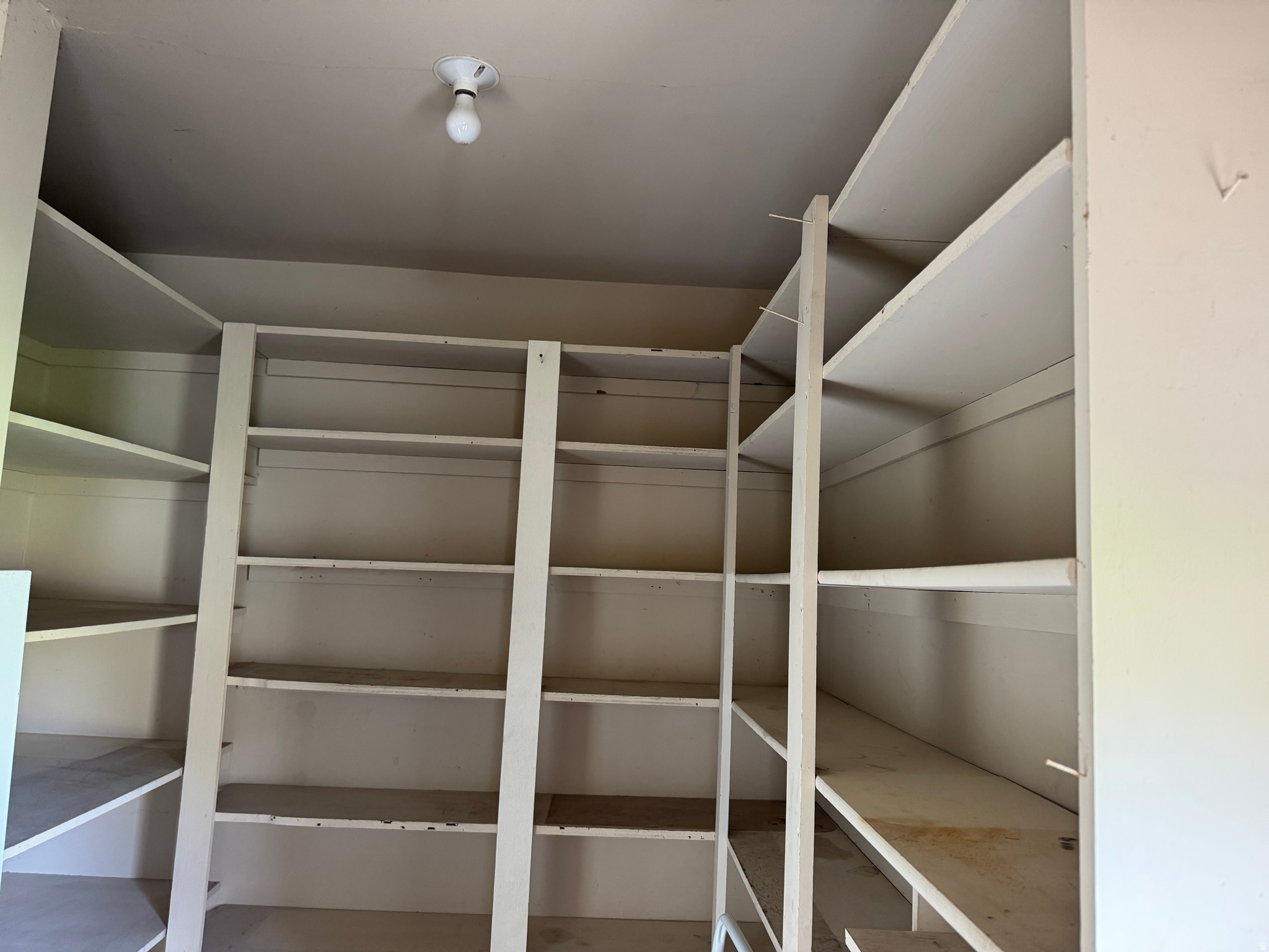 main property photo 51