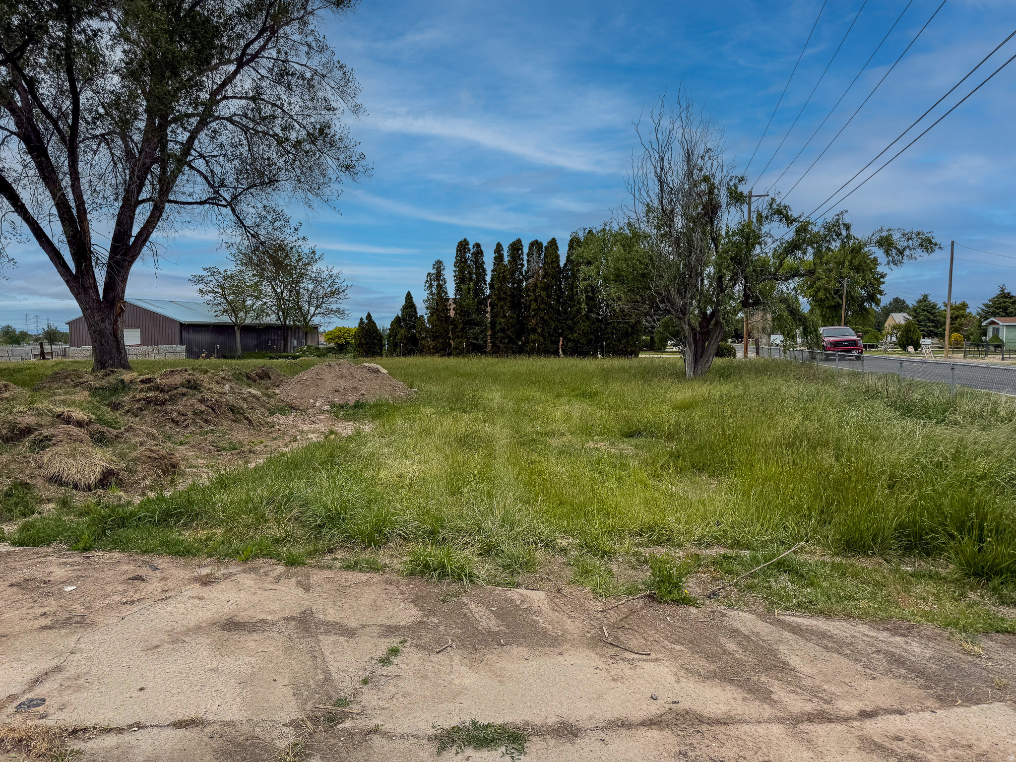 main property photo 22