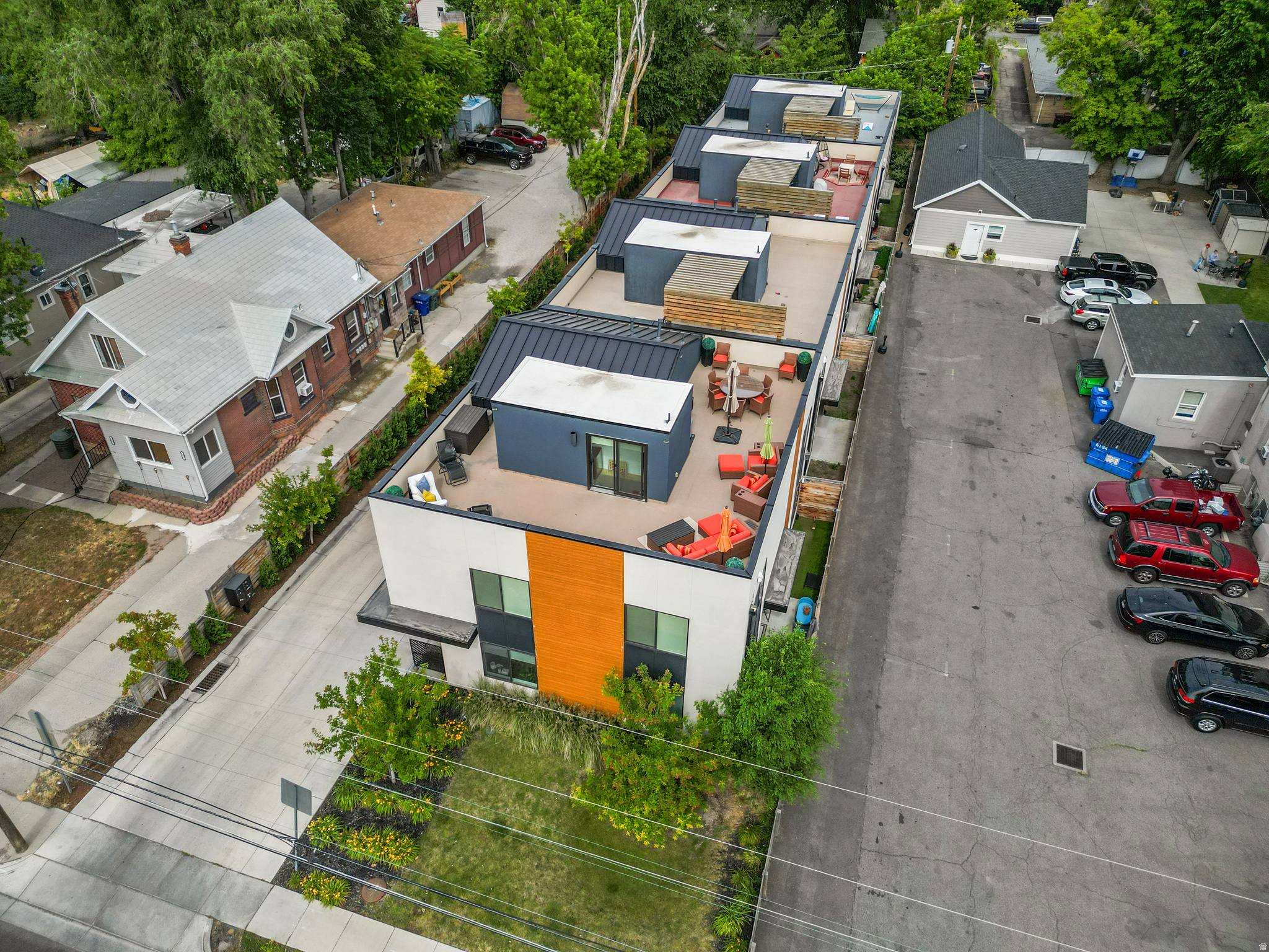 main property photo 49