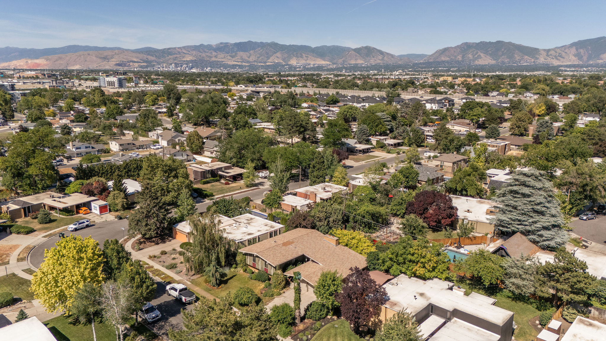 main property photo 57
