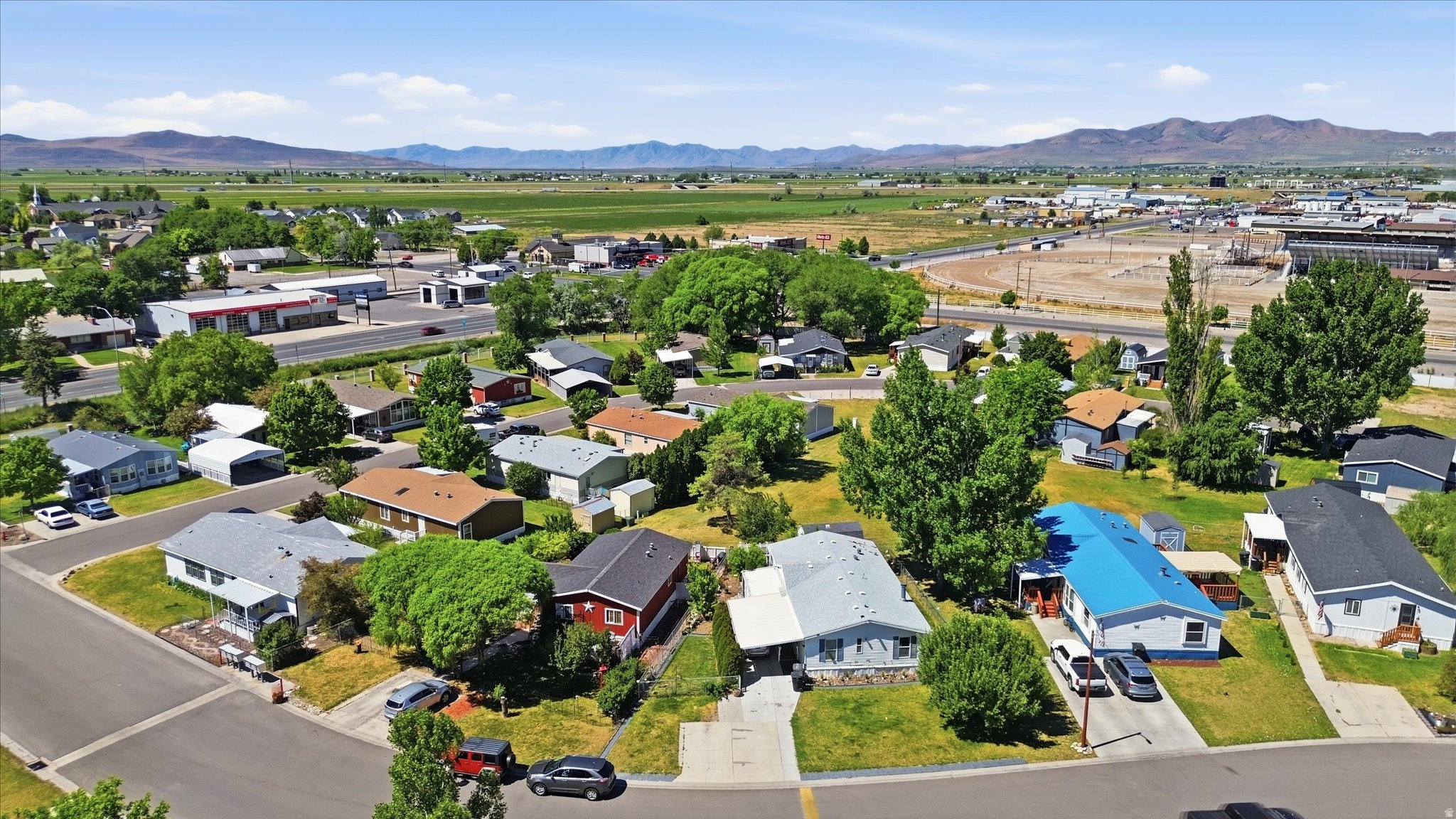 main property photo 42