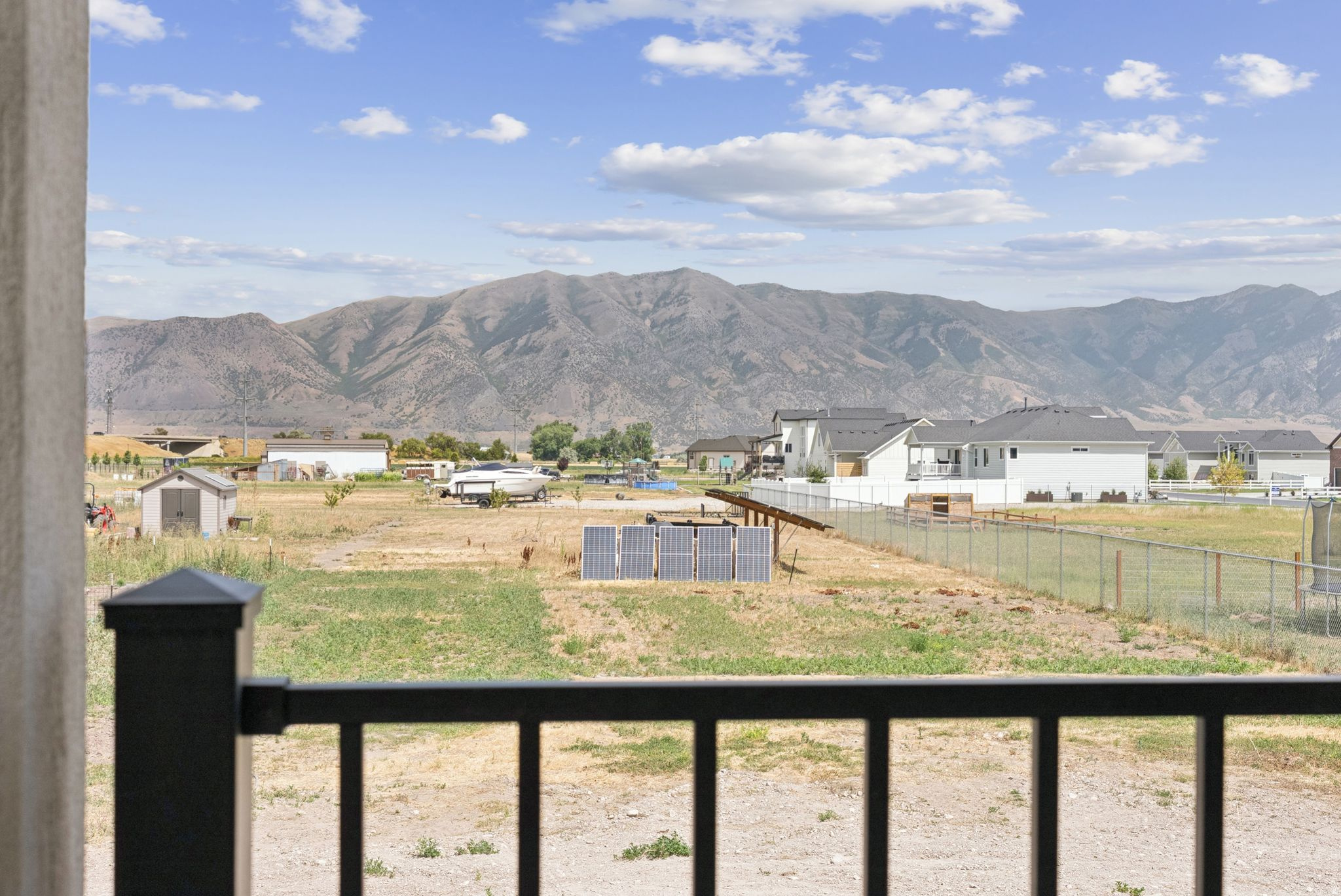 main property photo 38