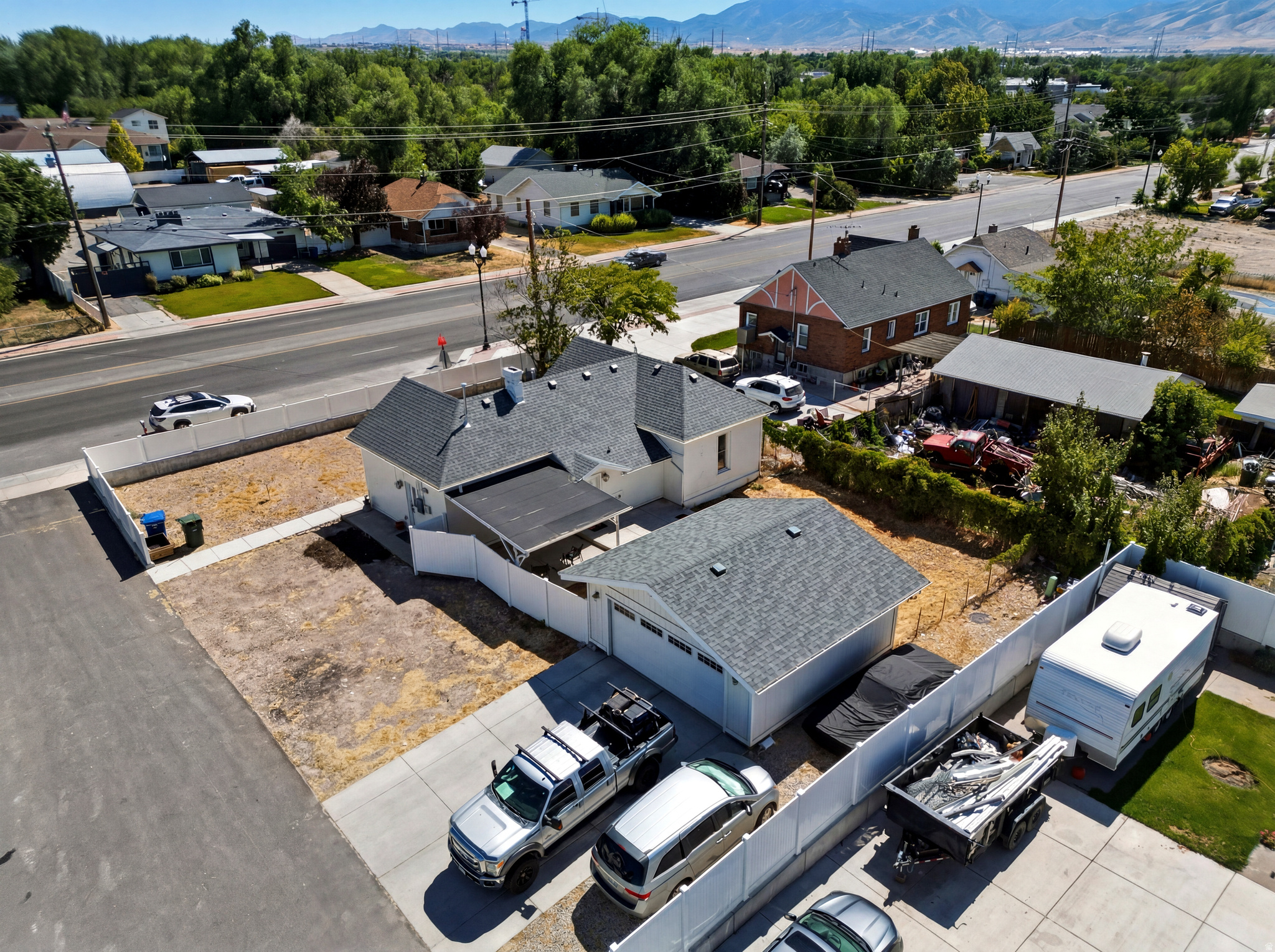 main property photo 42
