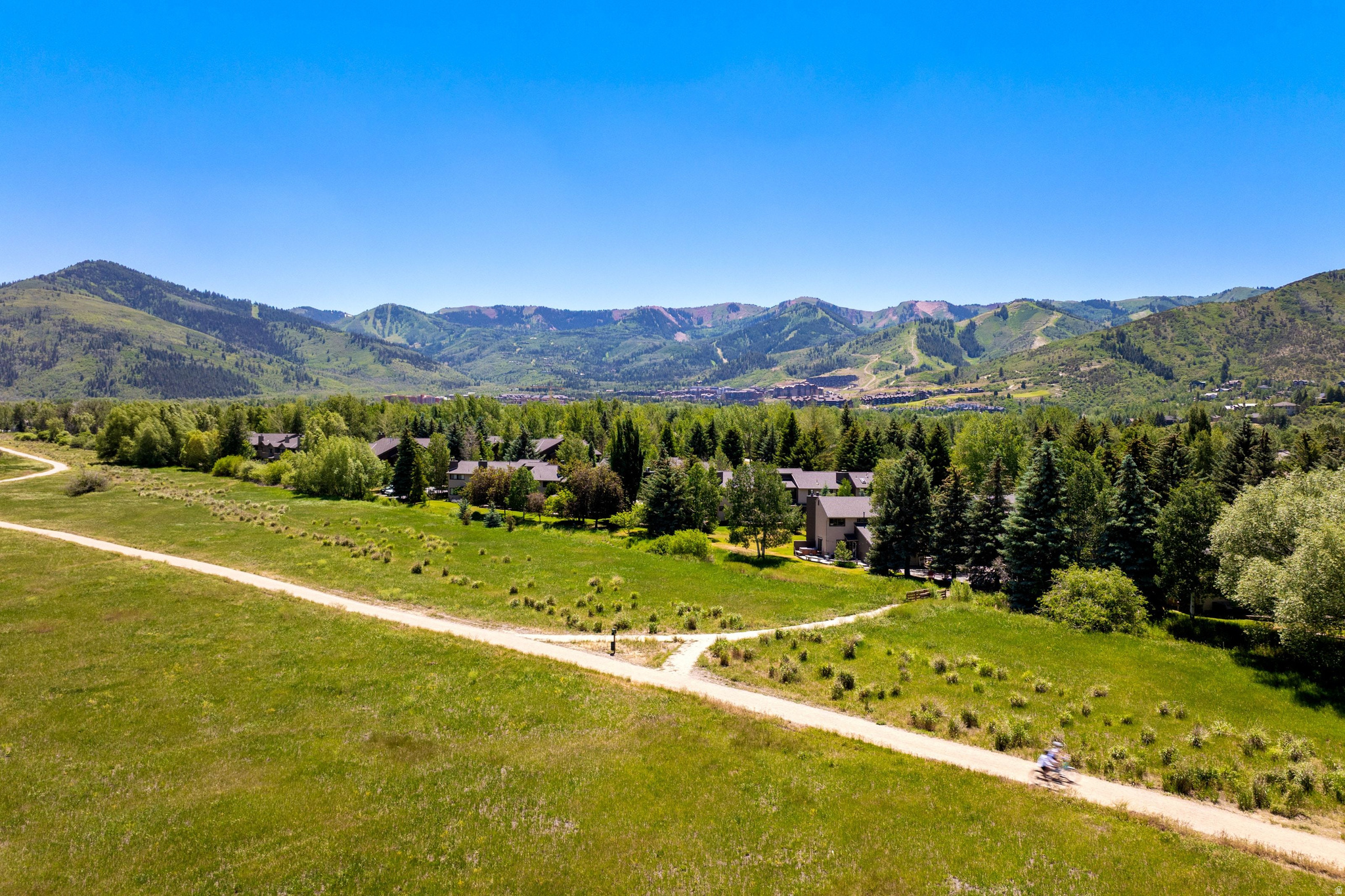 main property photo 57