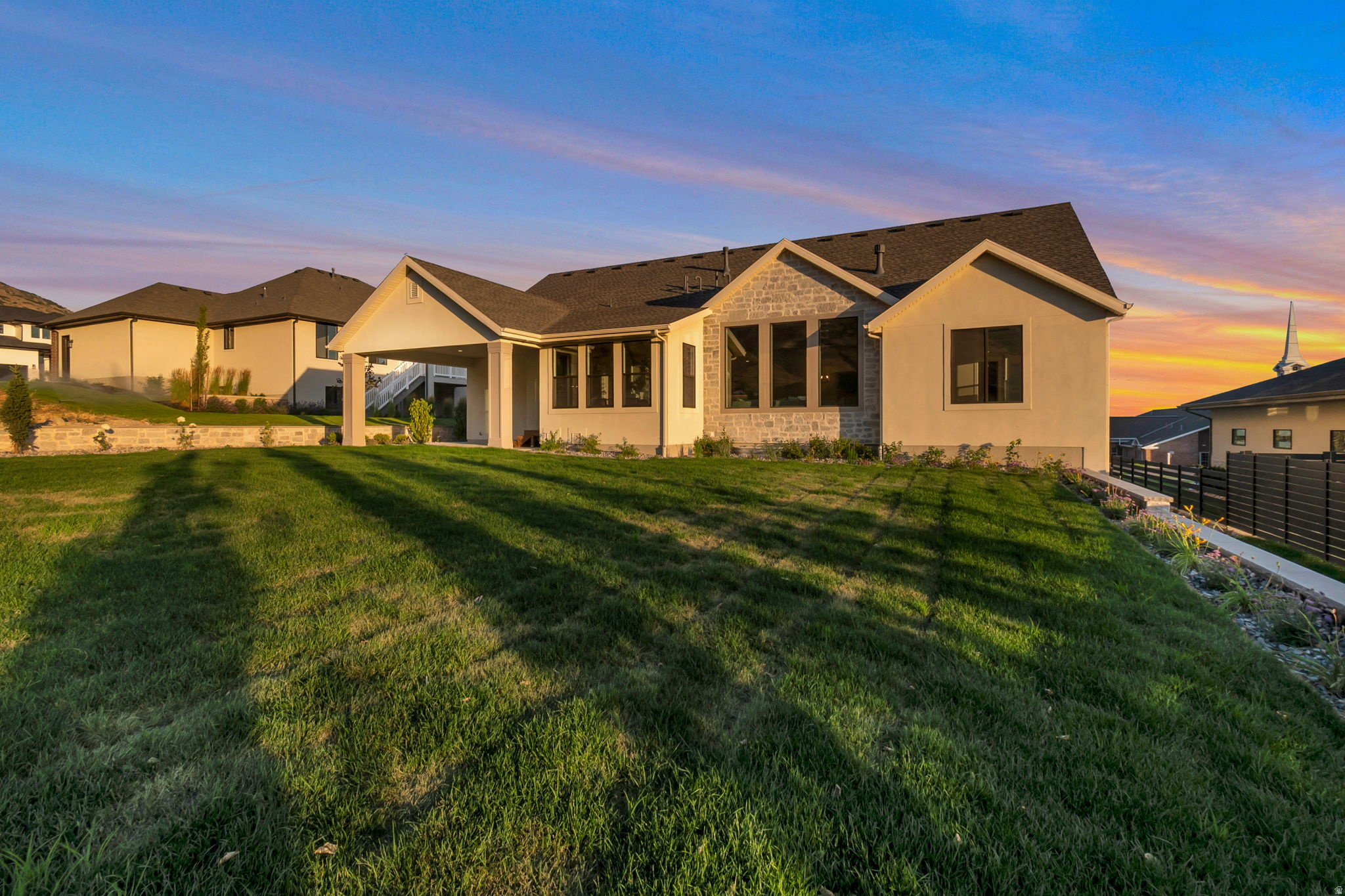 main property photo 51