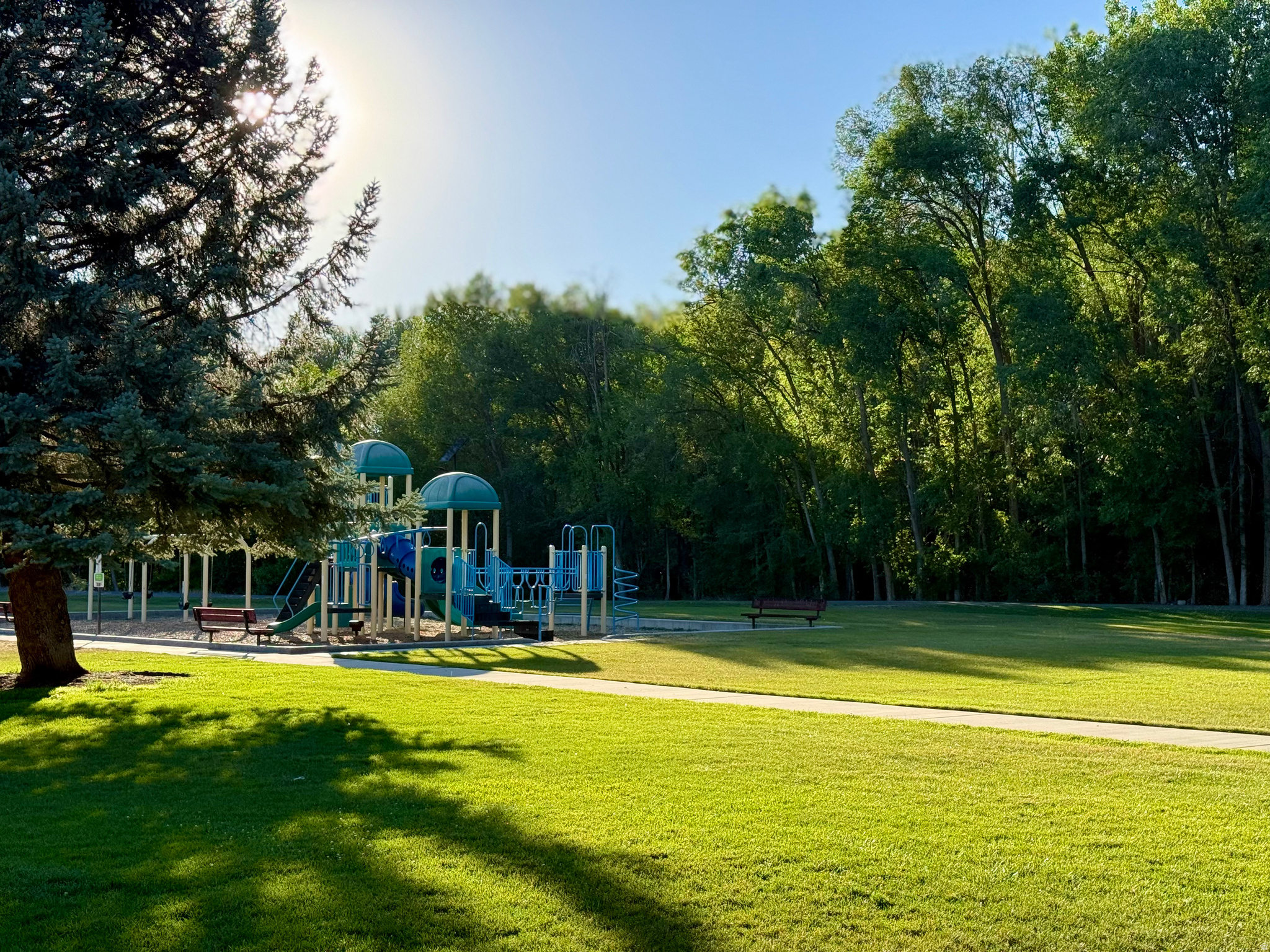 main property photo 21