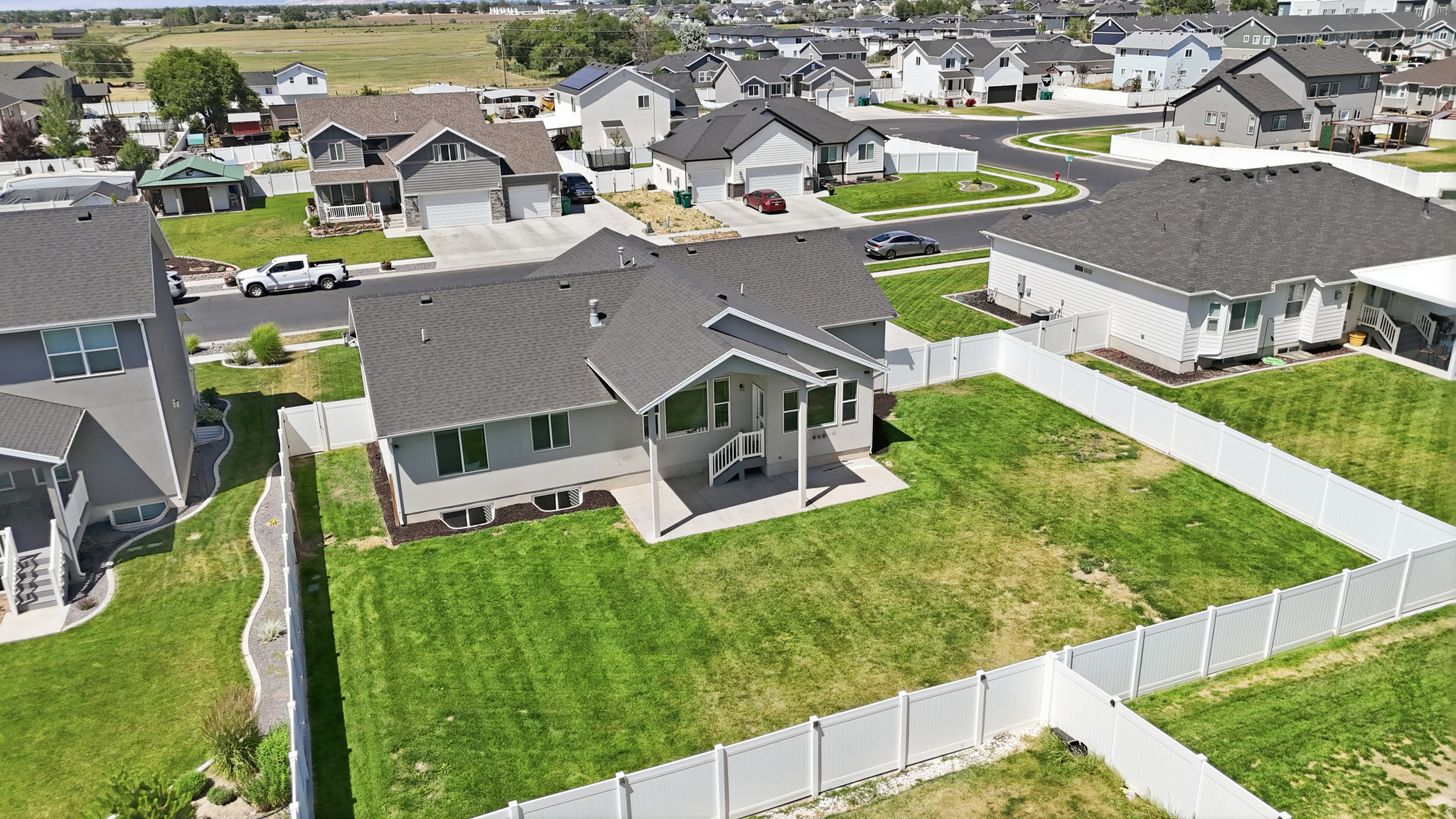 main property photo 57
