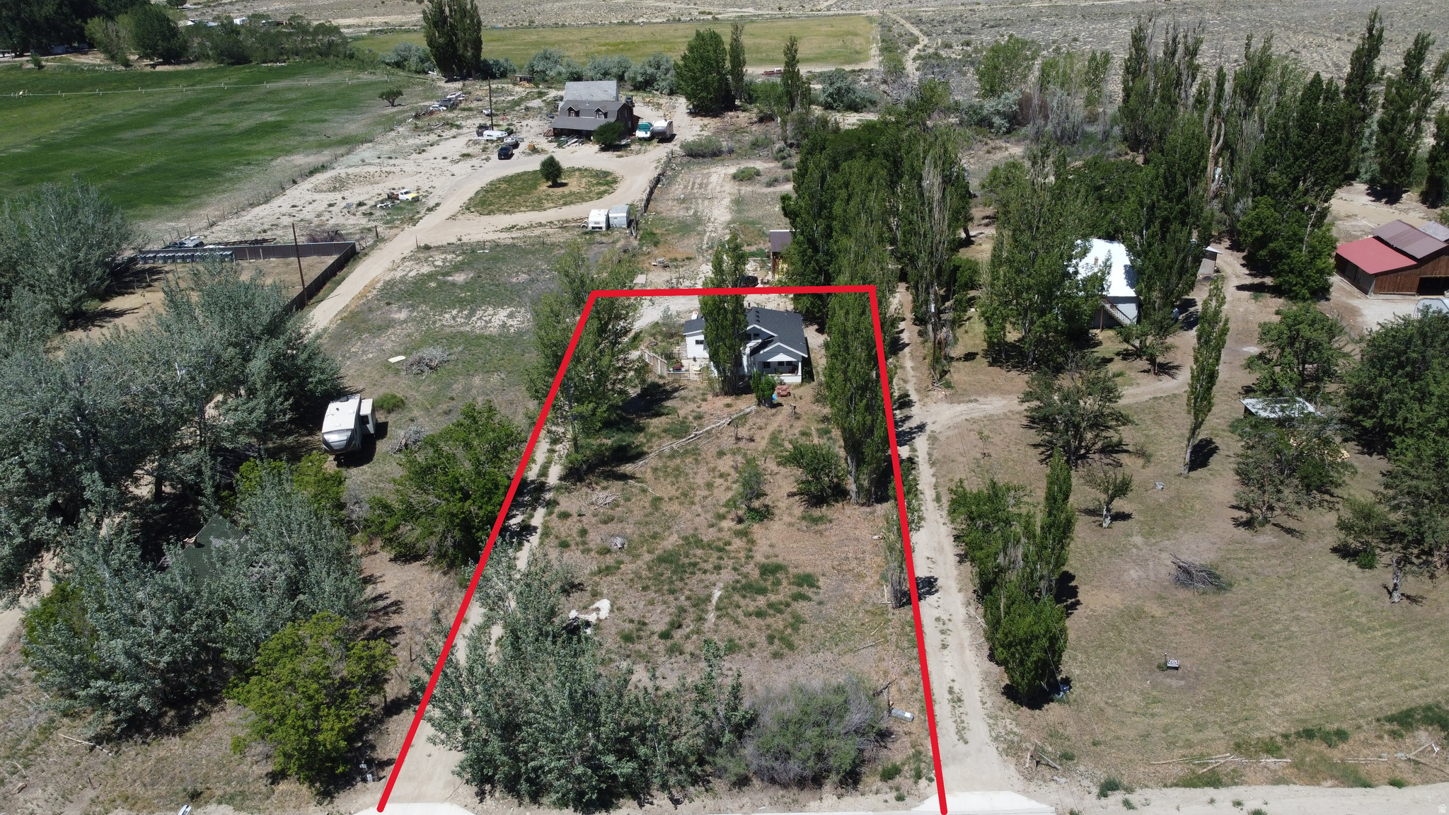 main property photo 31