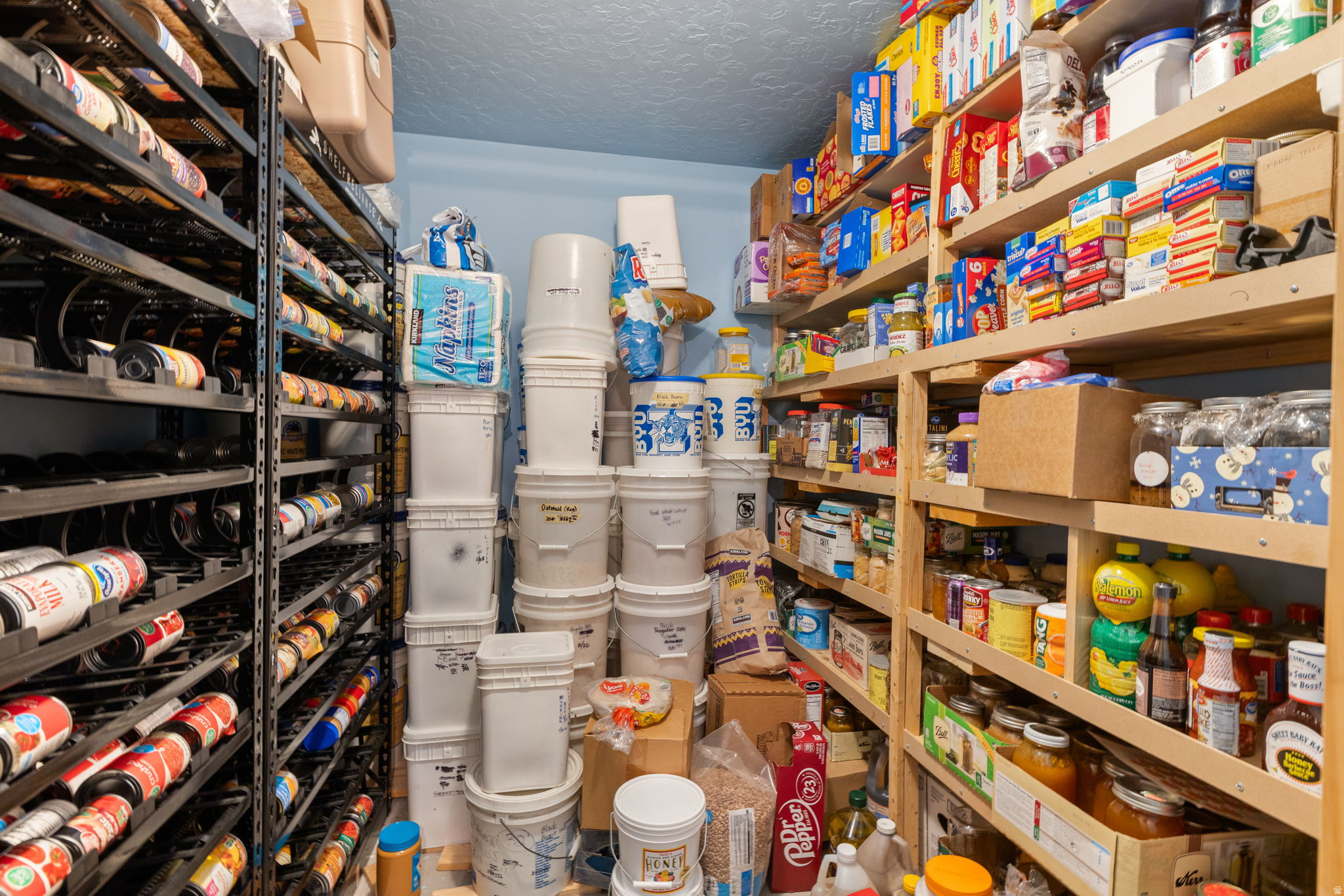 main property photo 31