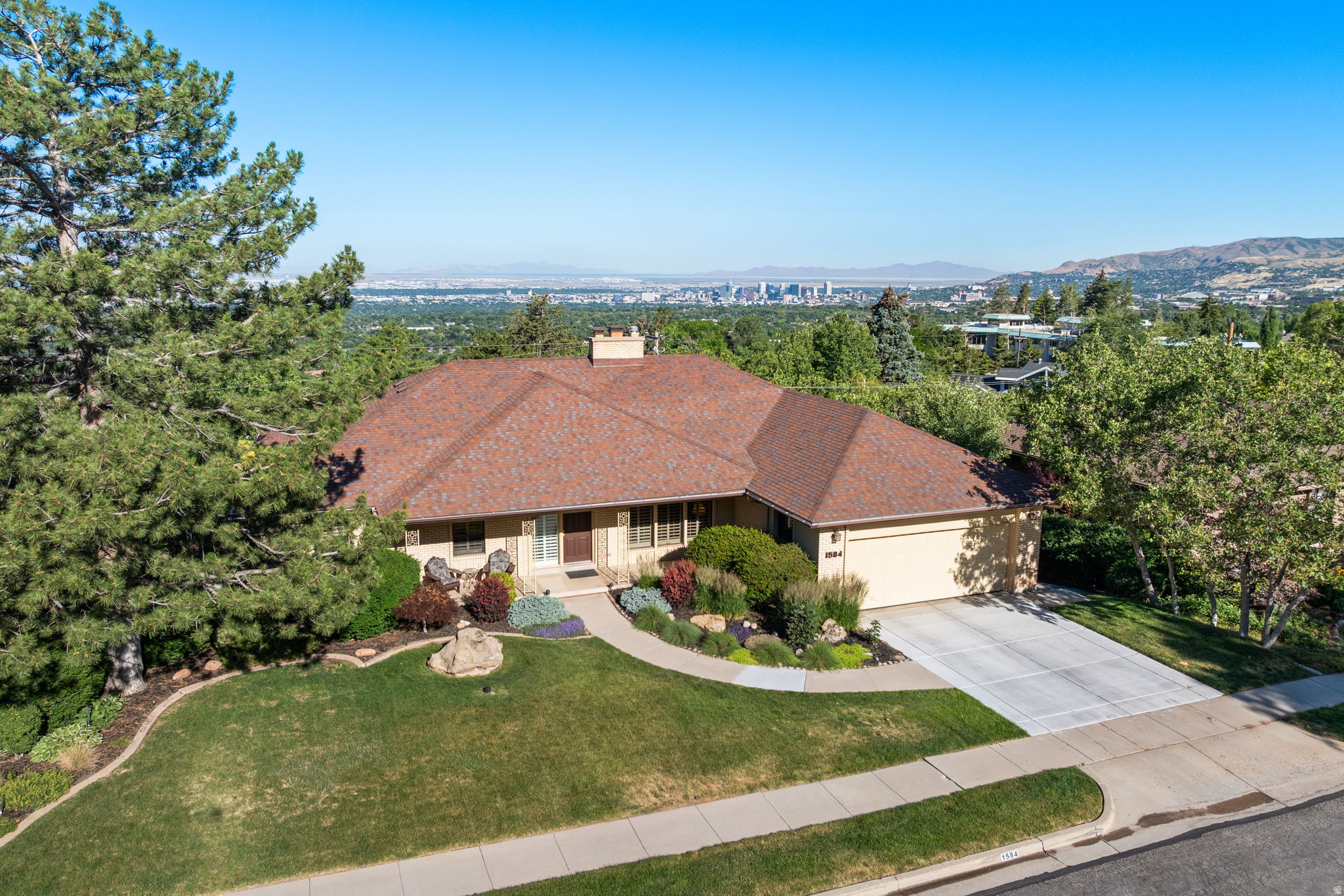 main property photo 56