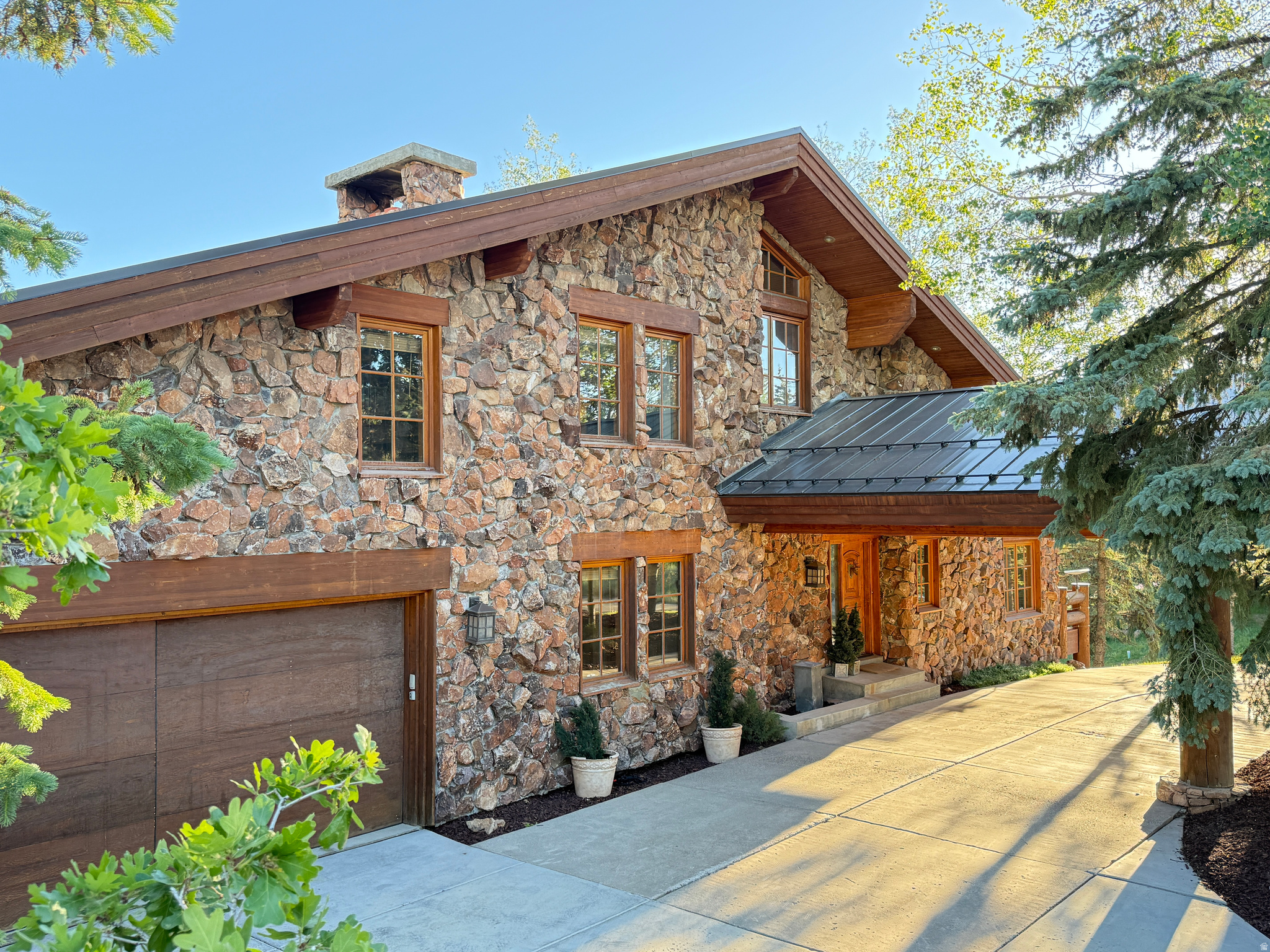 main property photo 49