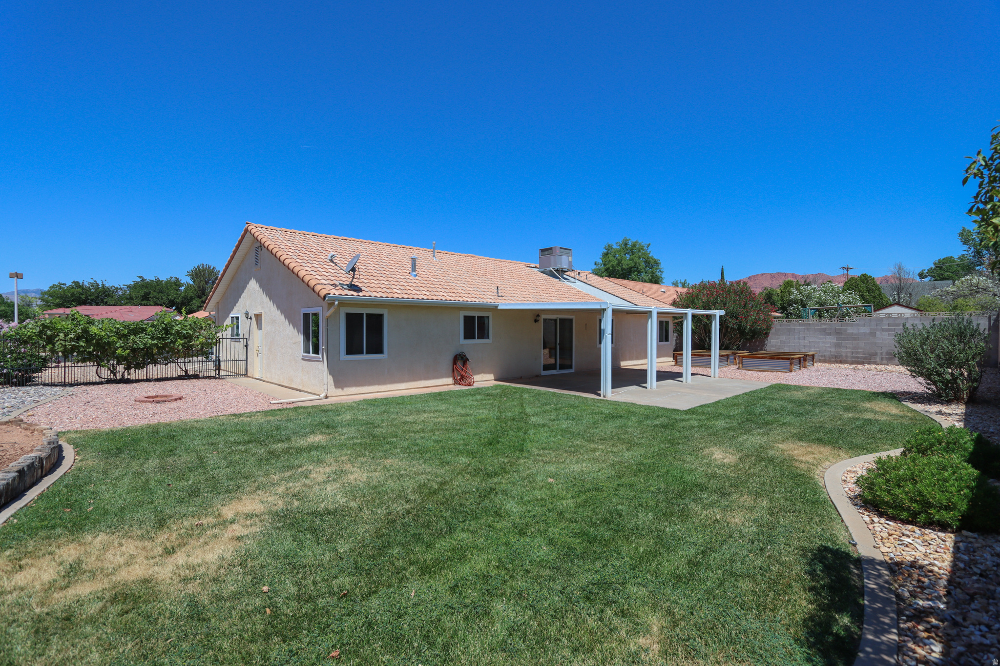 main property photo 68