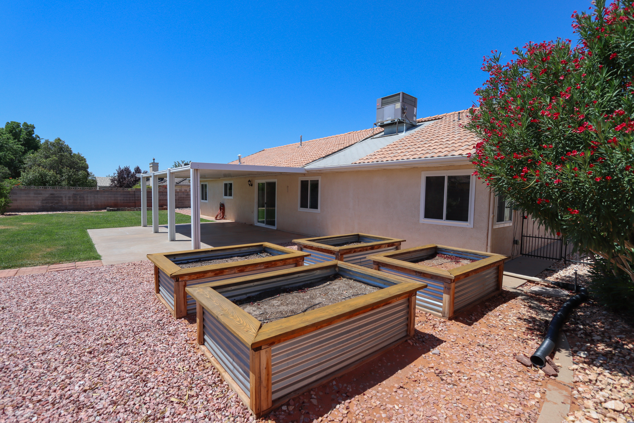 main property photo 73