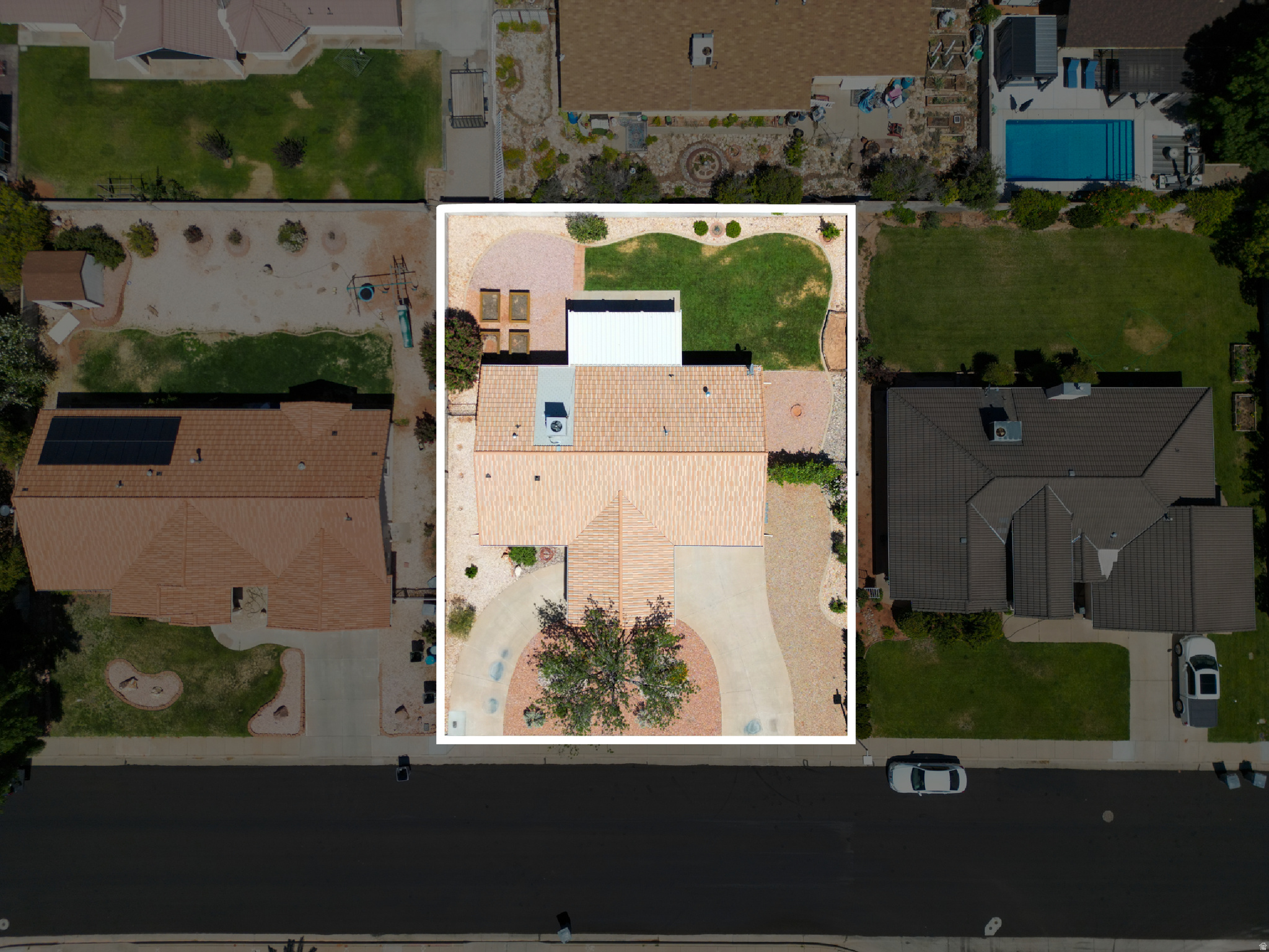 main property photo 79