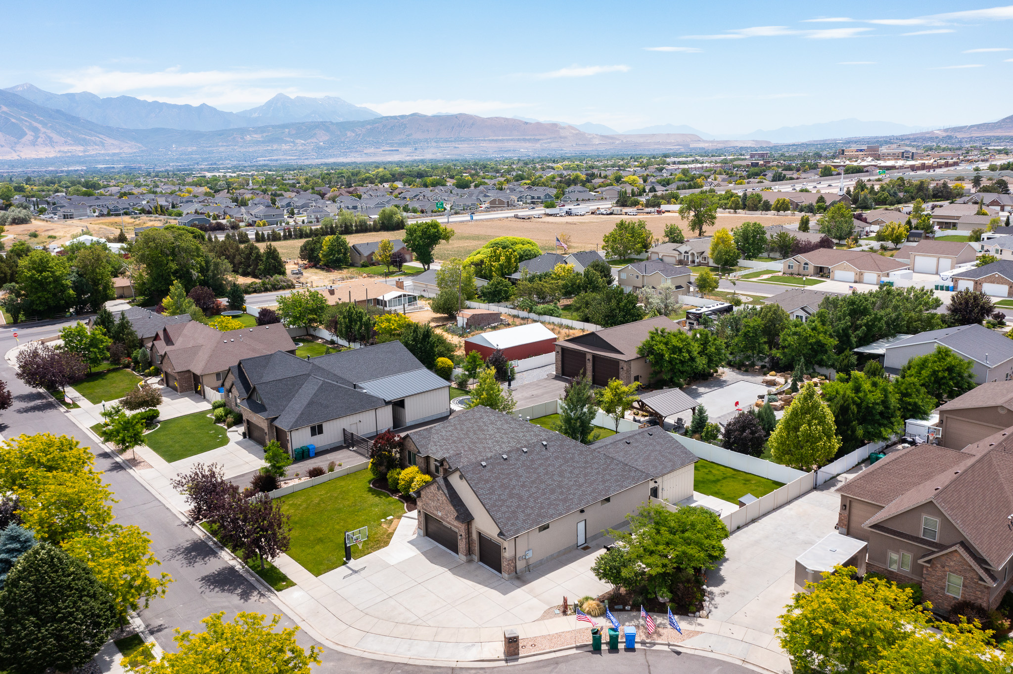 main property photo 43