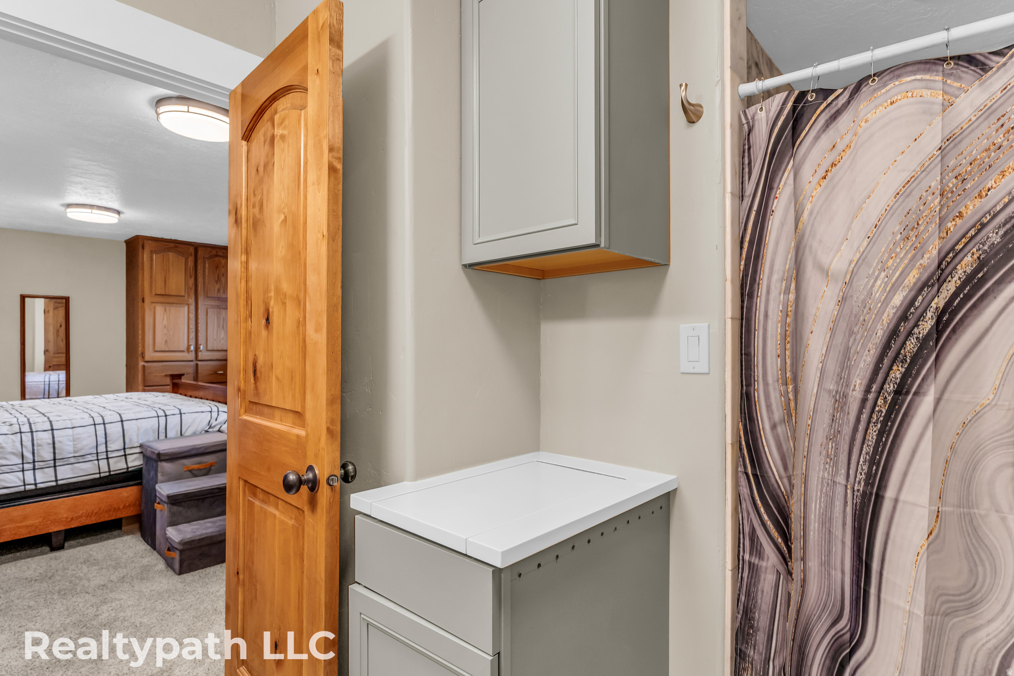 main property photo 36