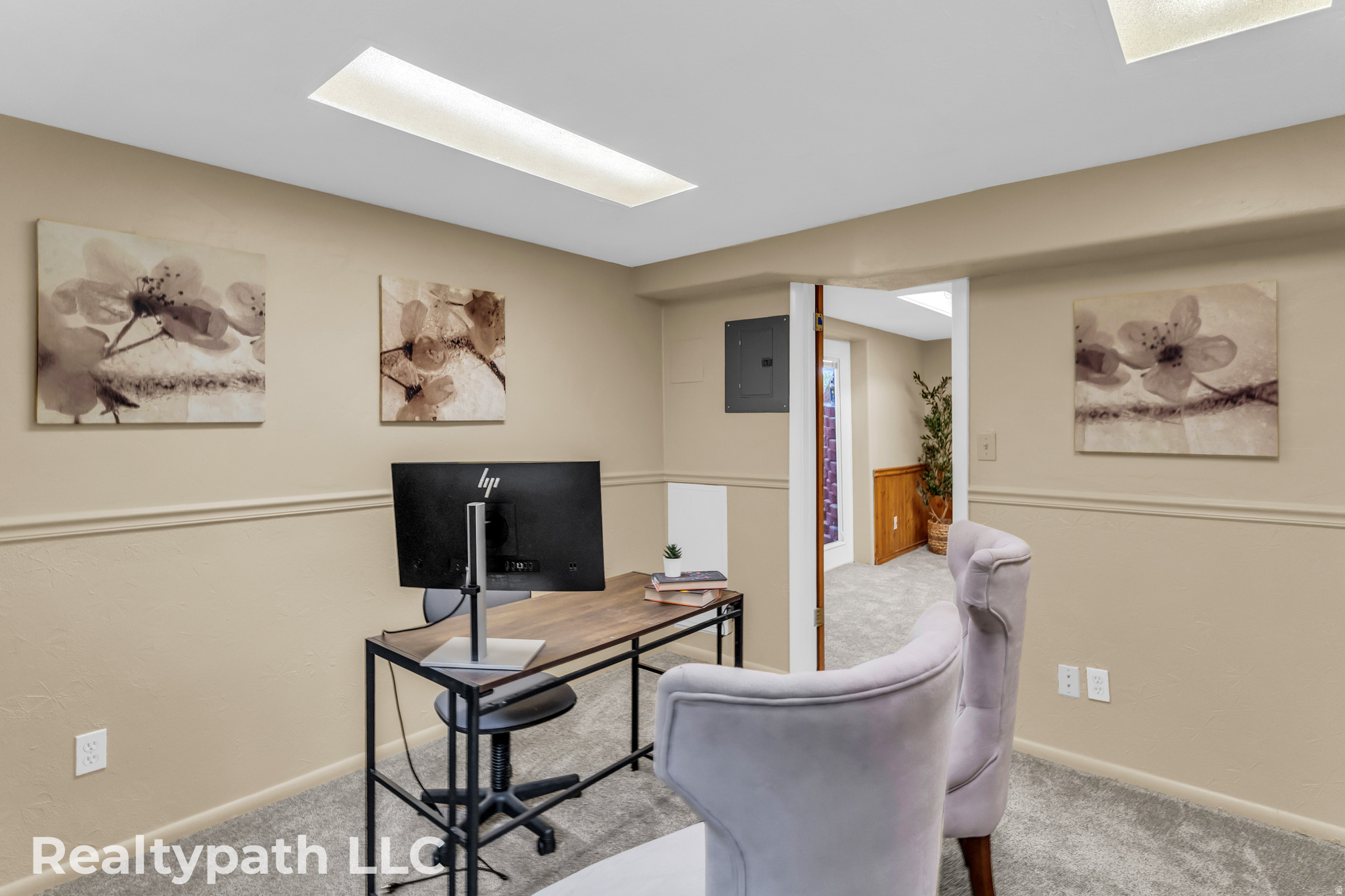 main property photo 45
