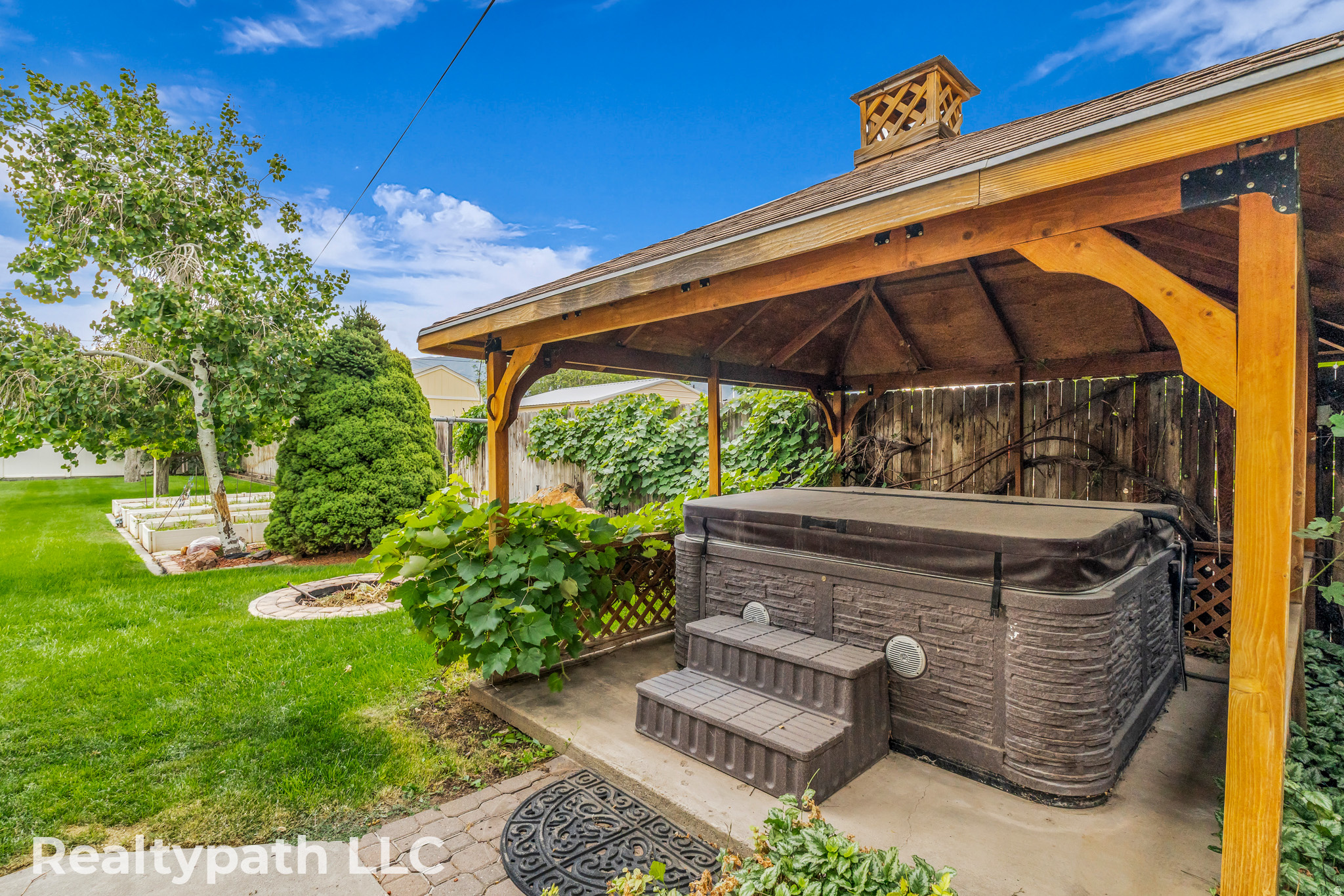 main property photo 49