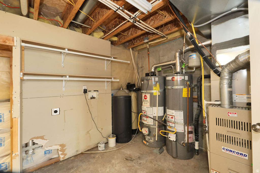 main property photo 27