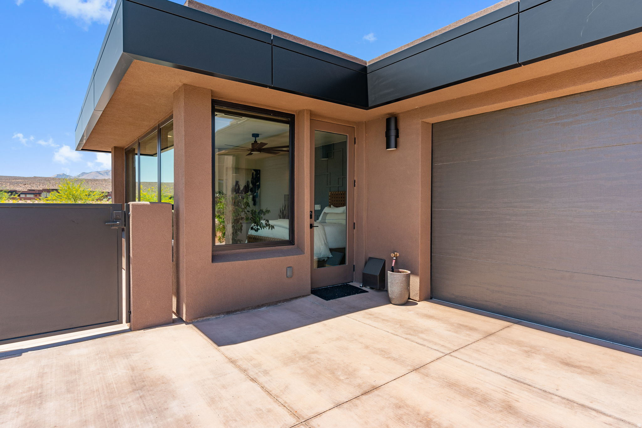 main property photo 86