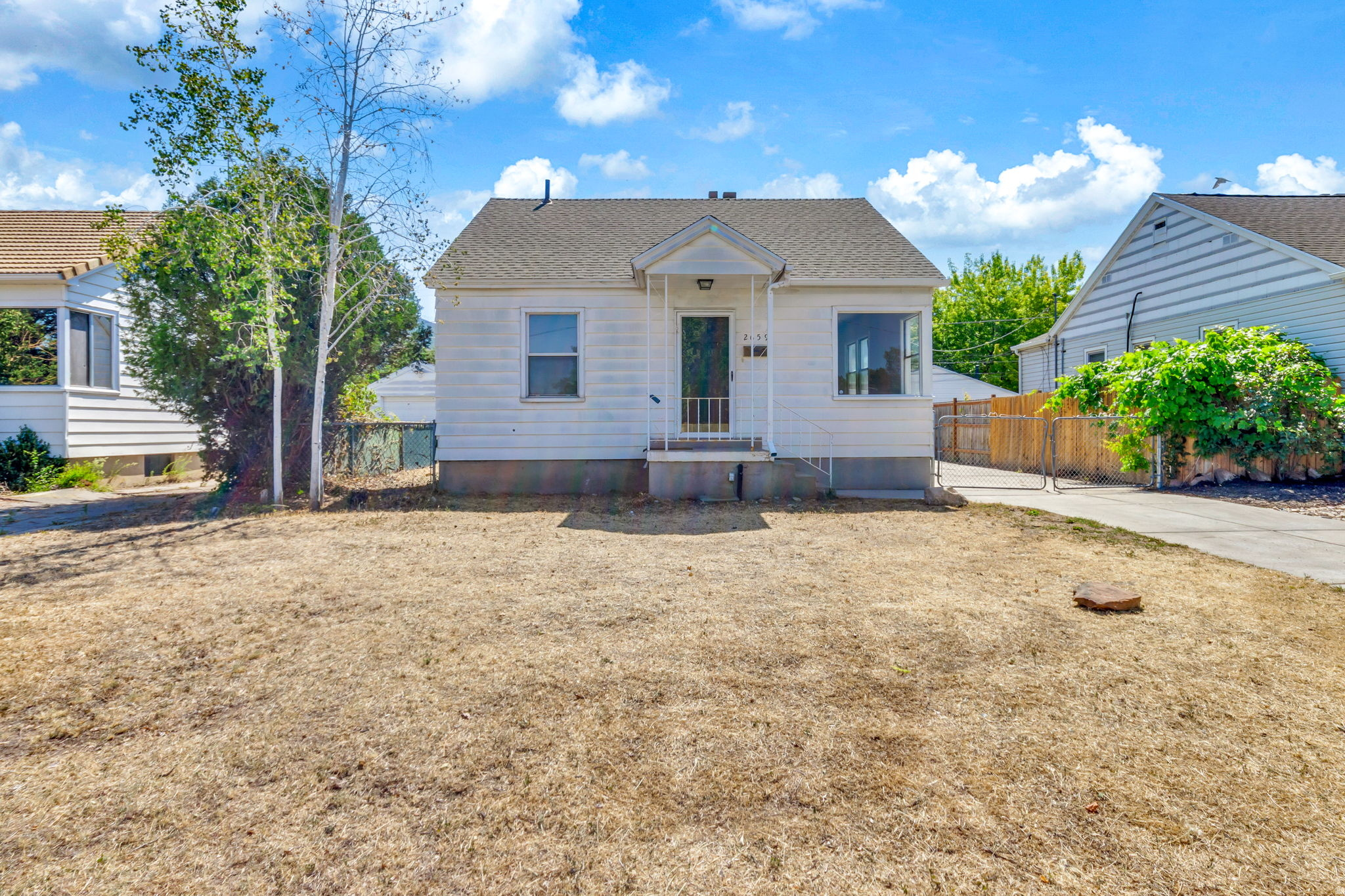 main property photo 15