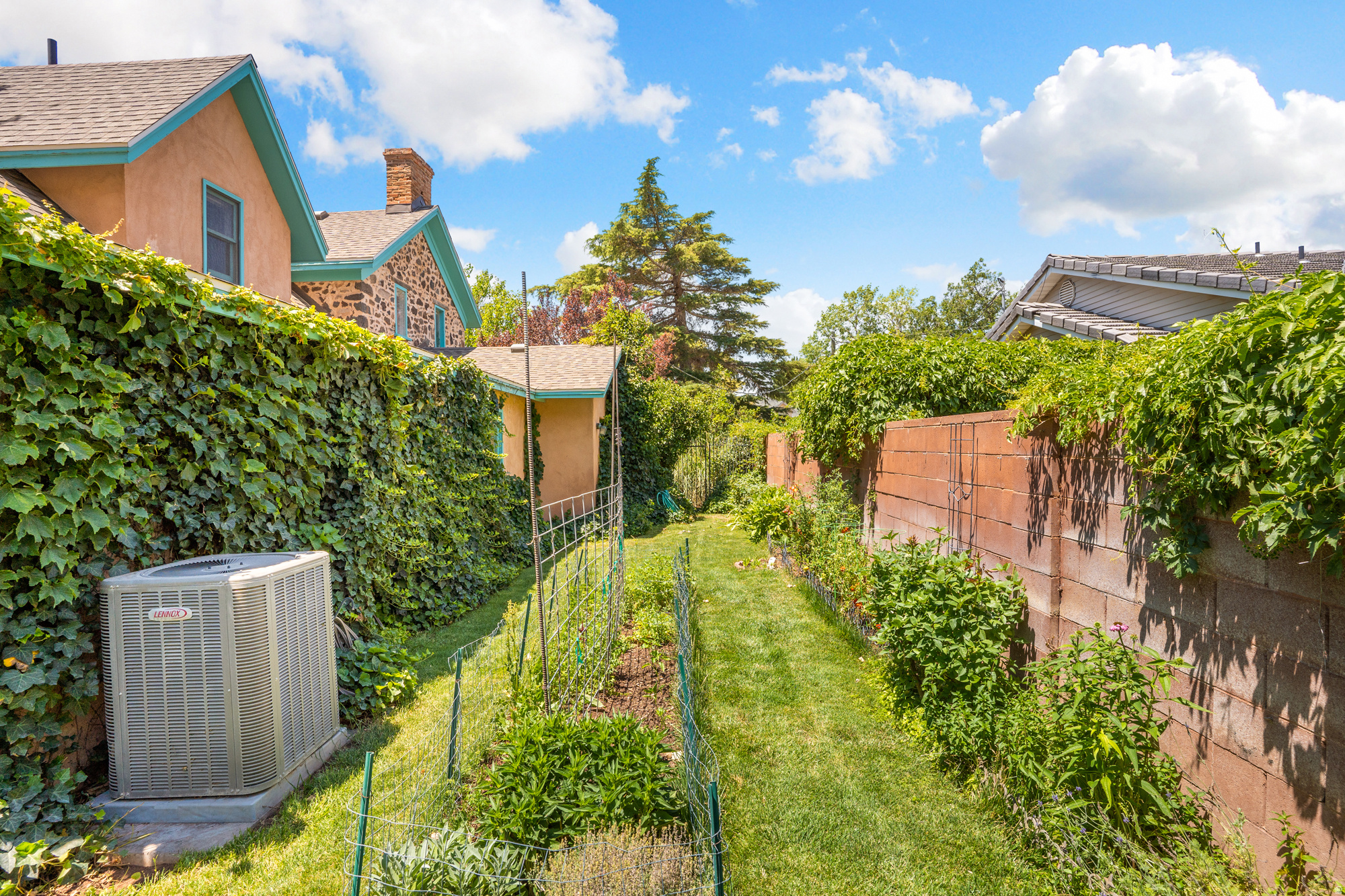 main property photo 38