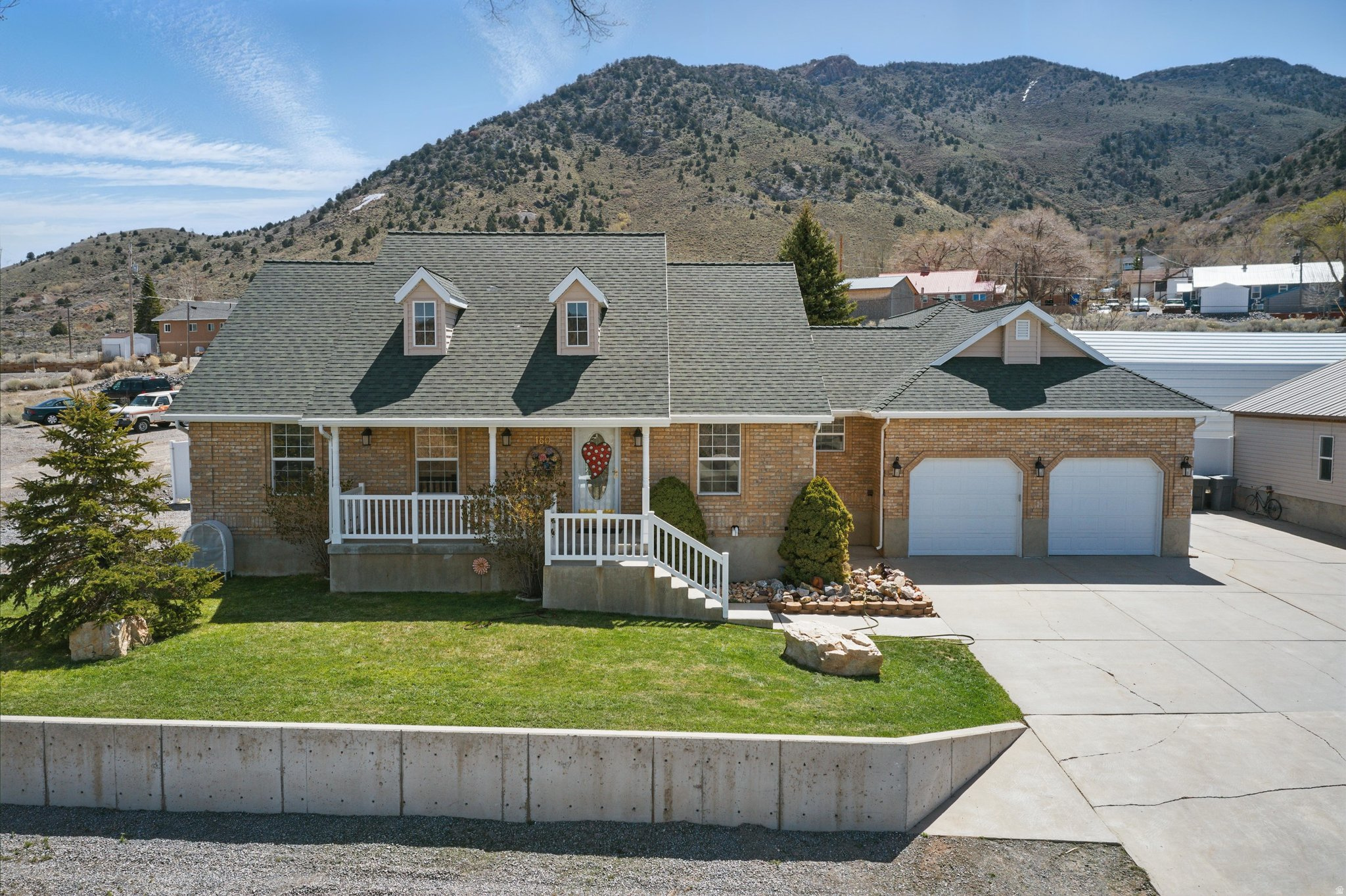 main property photo 2
