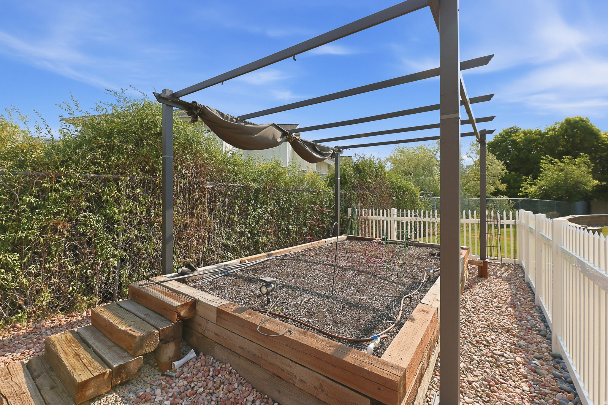 main property photo 73