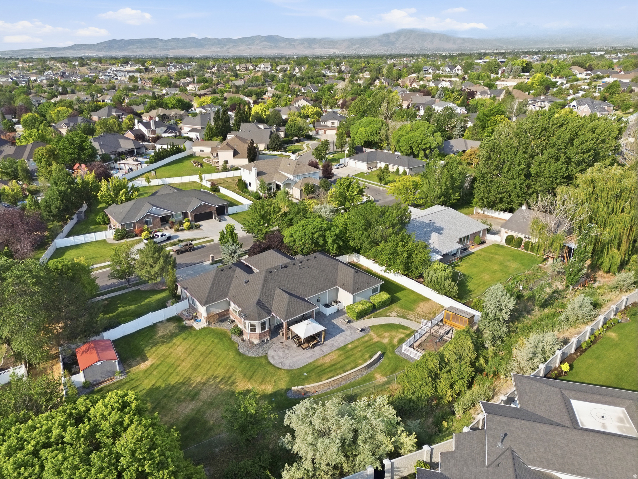 main property photo 81