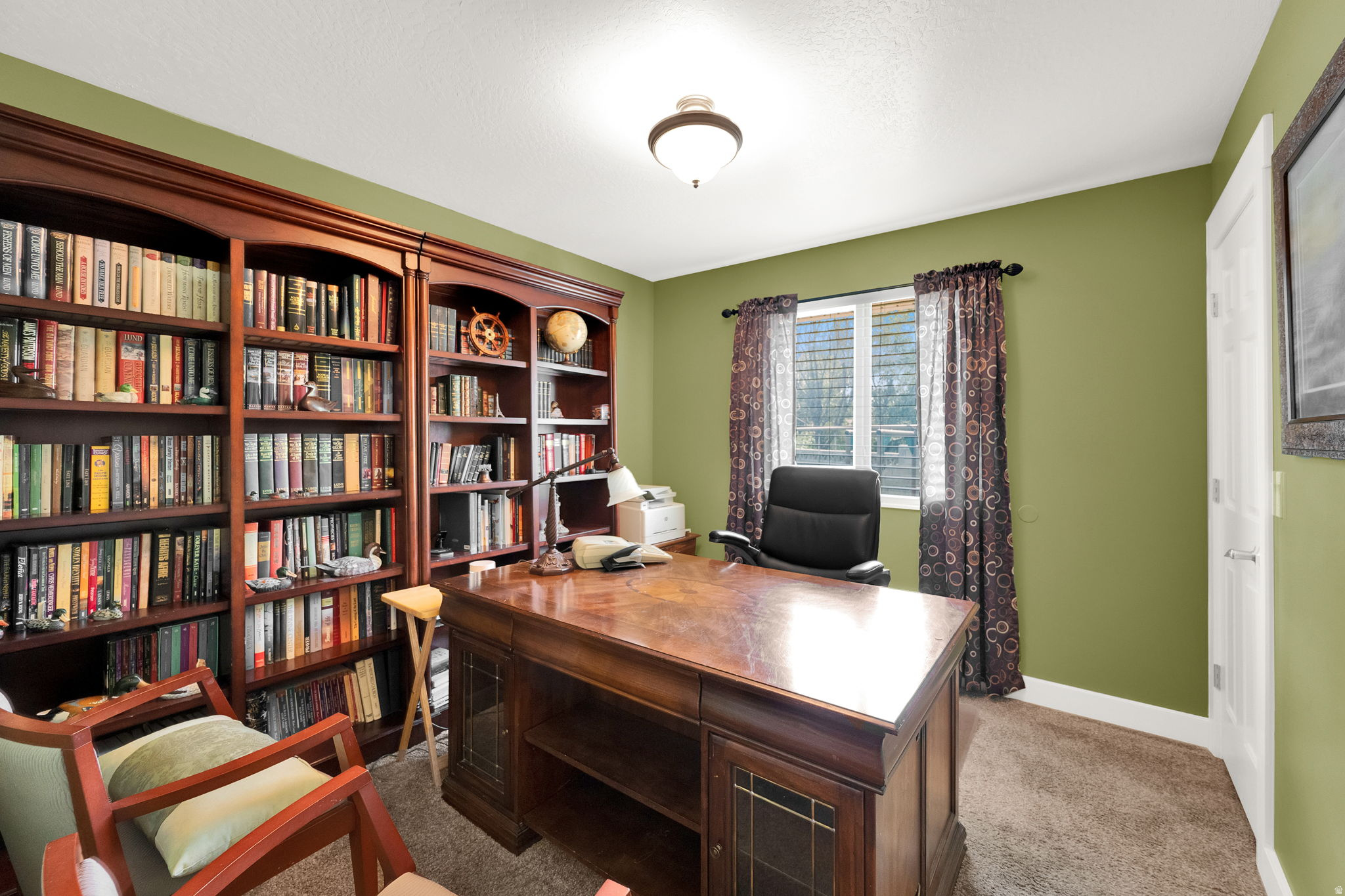 main property photo 31