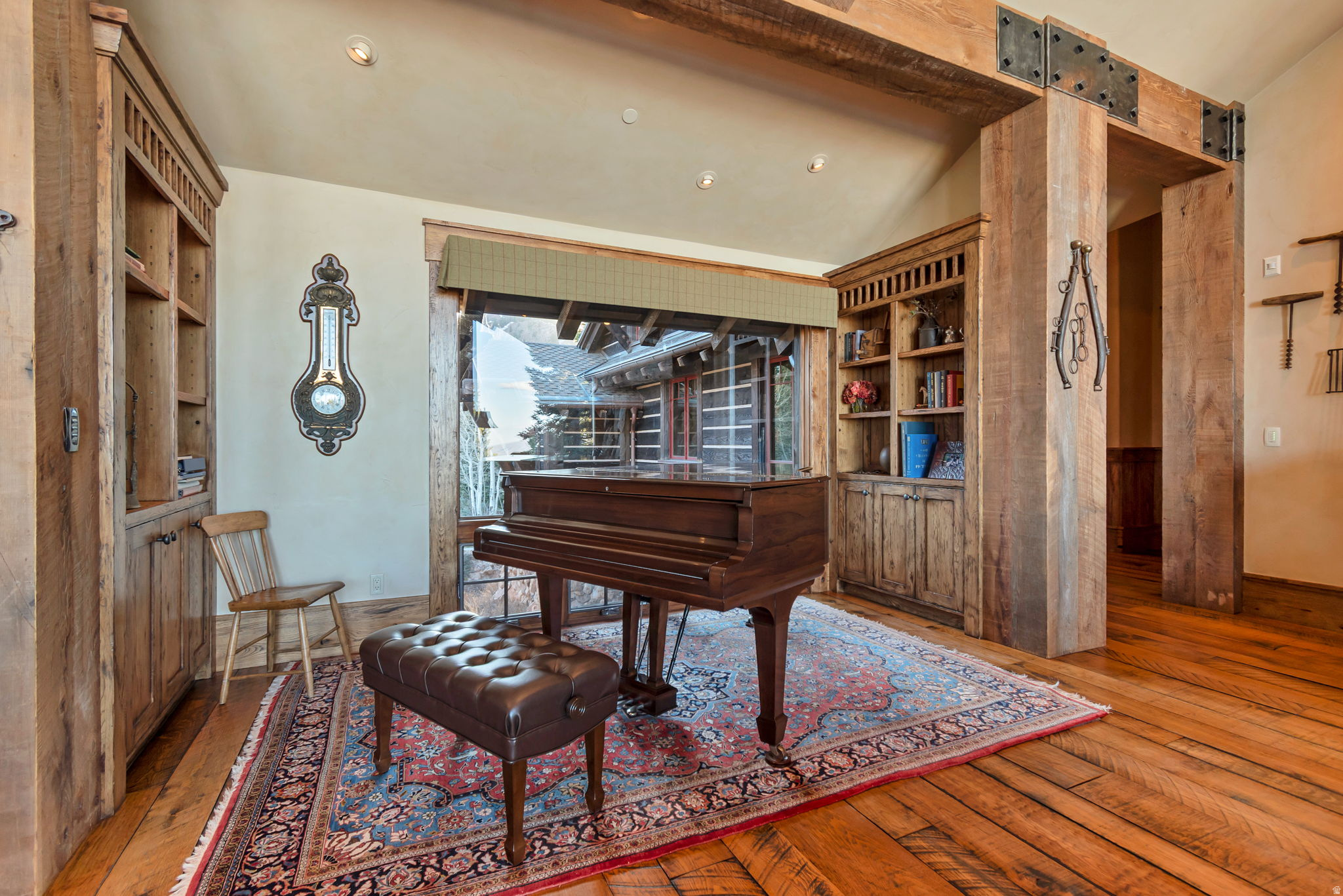 main property photo 38