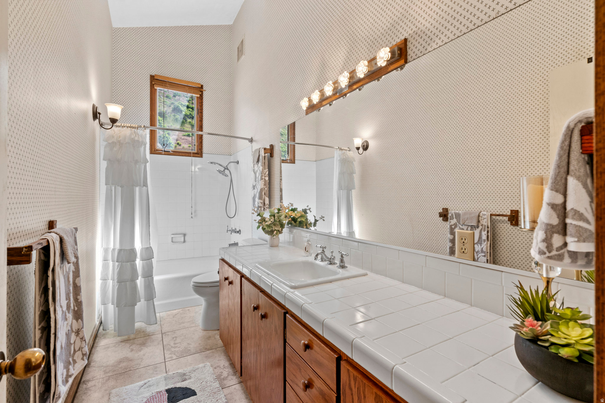 main property photo 66