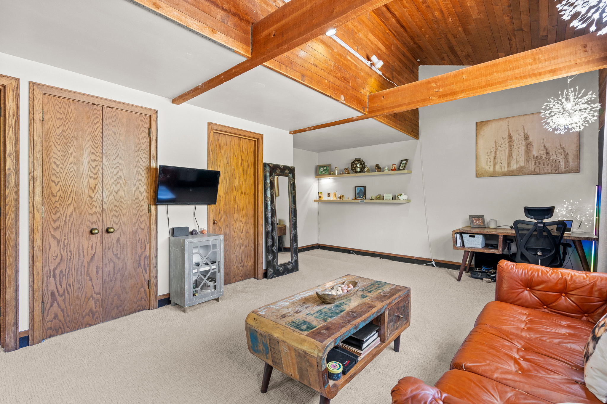 main property photo 74