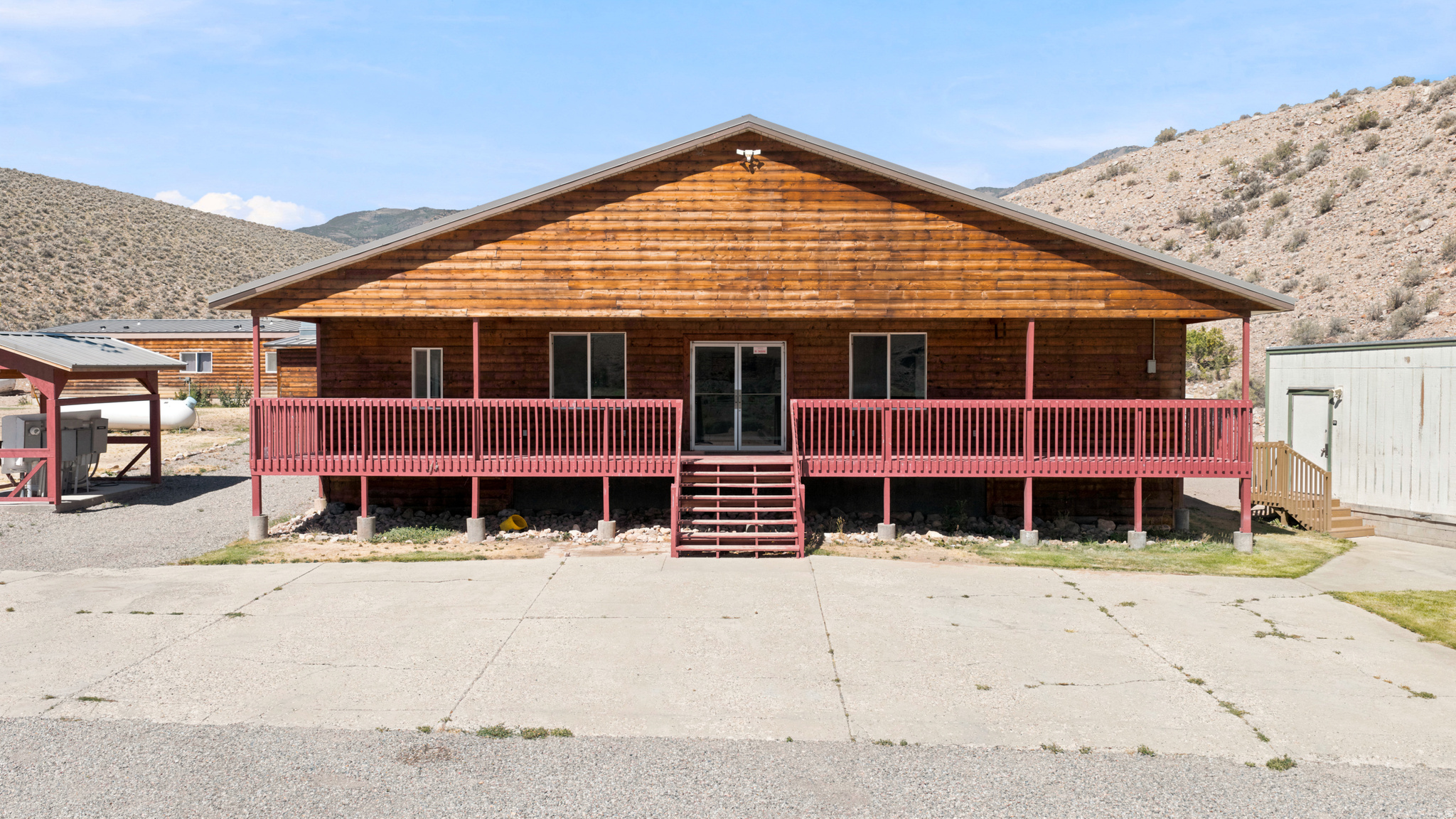 main property photo 48