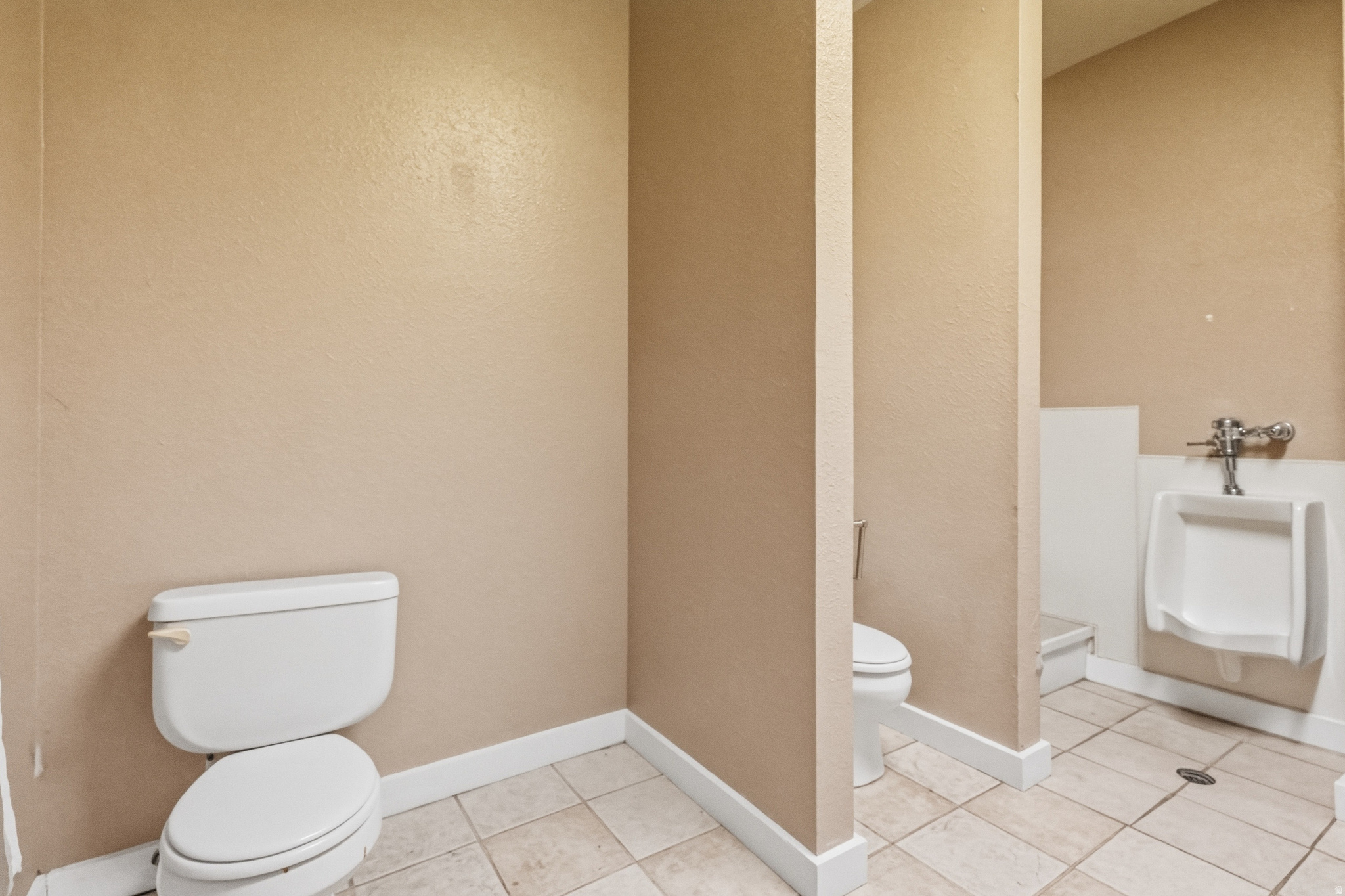 main property photo 67