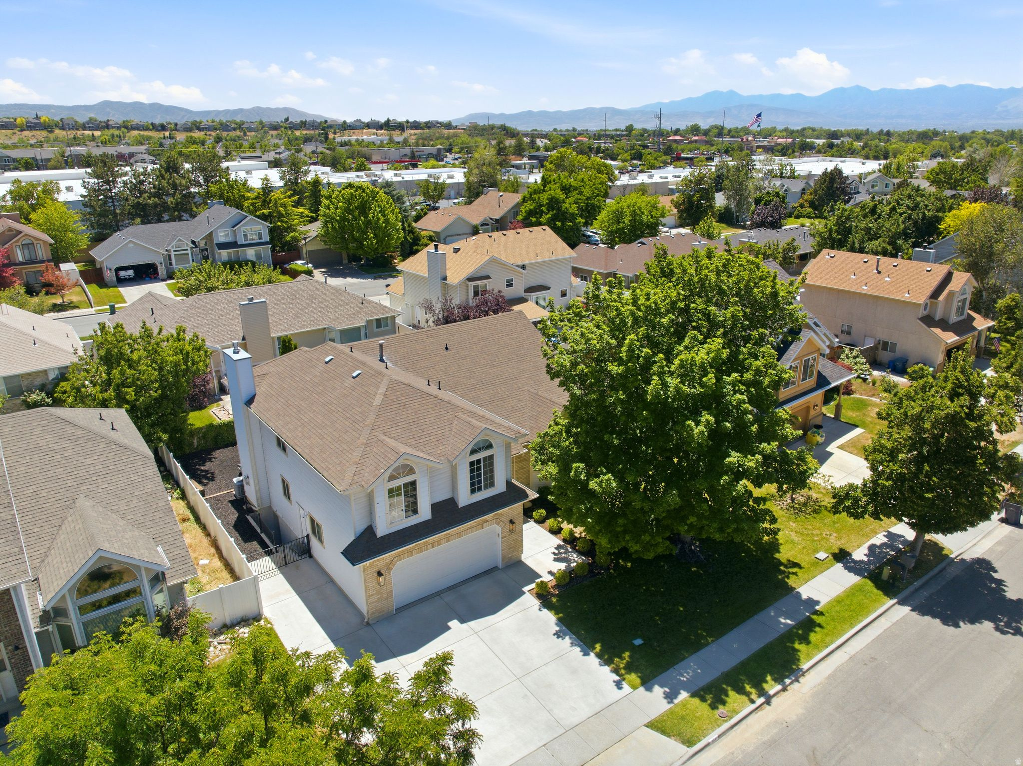 main property photo 67