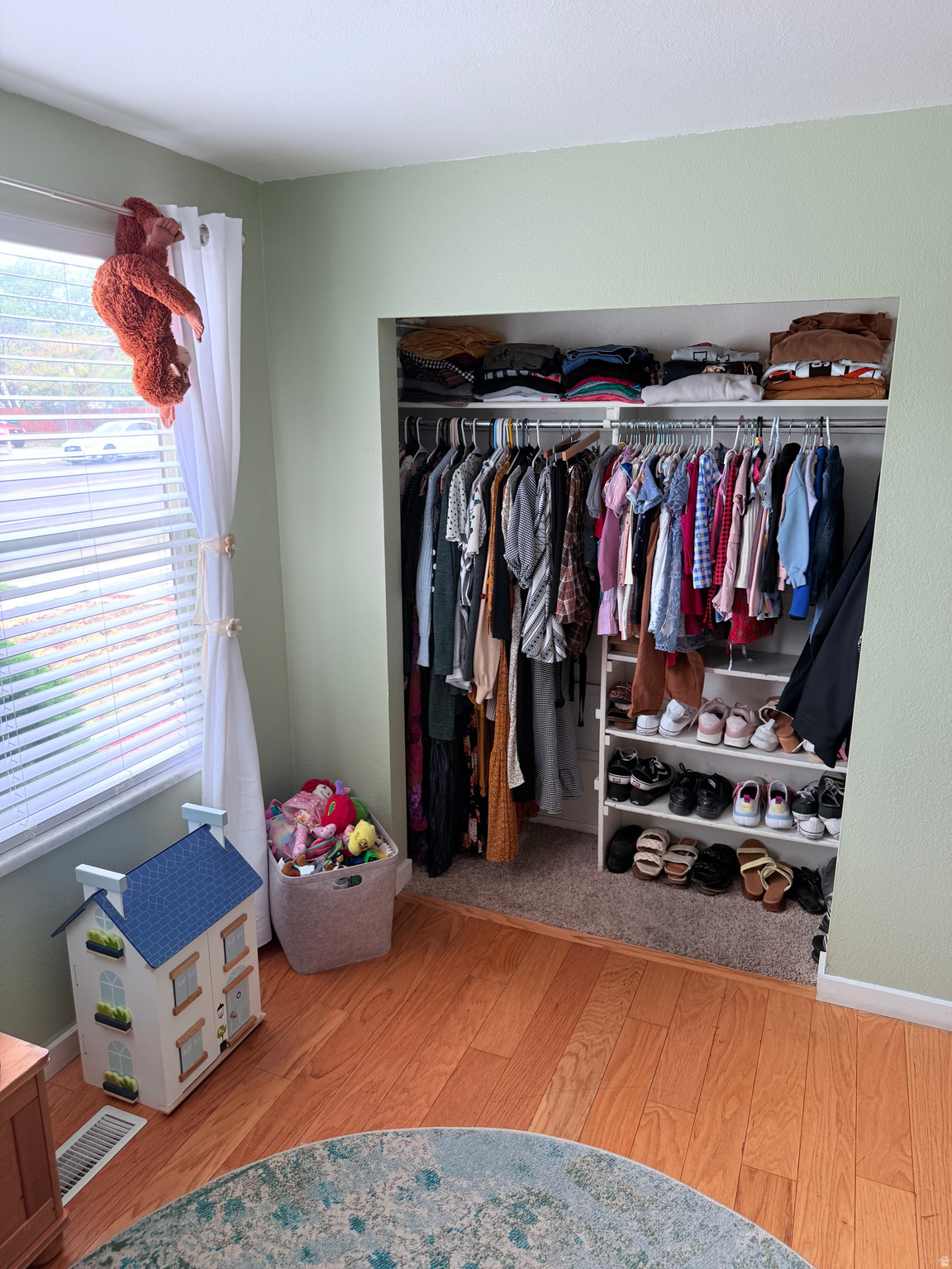 main property photo 18