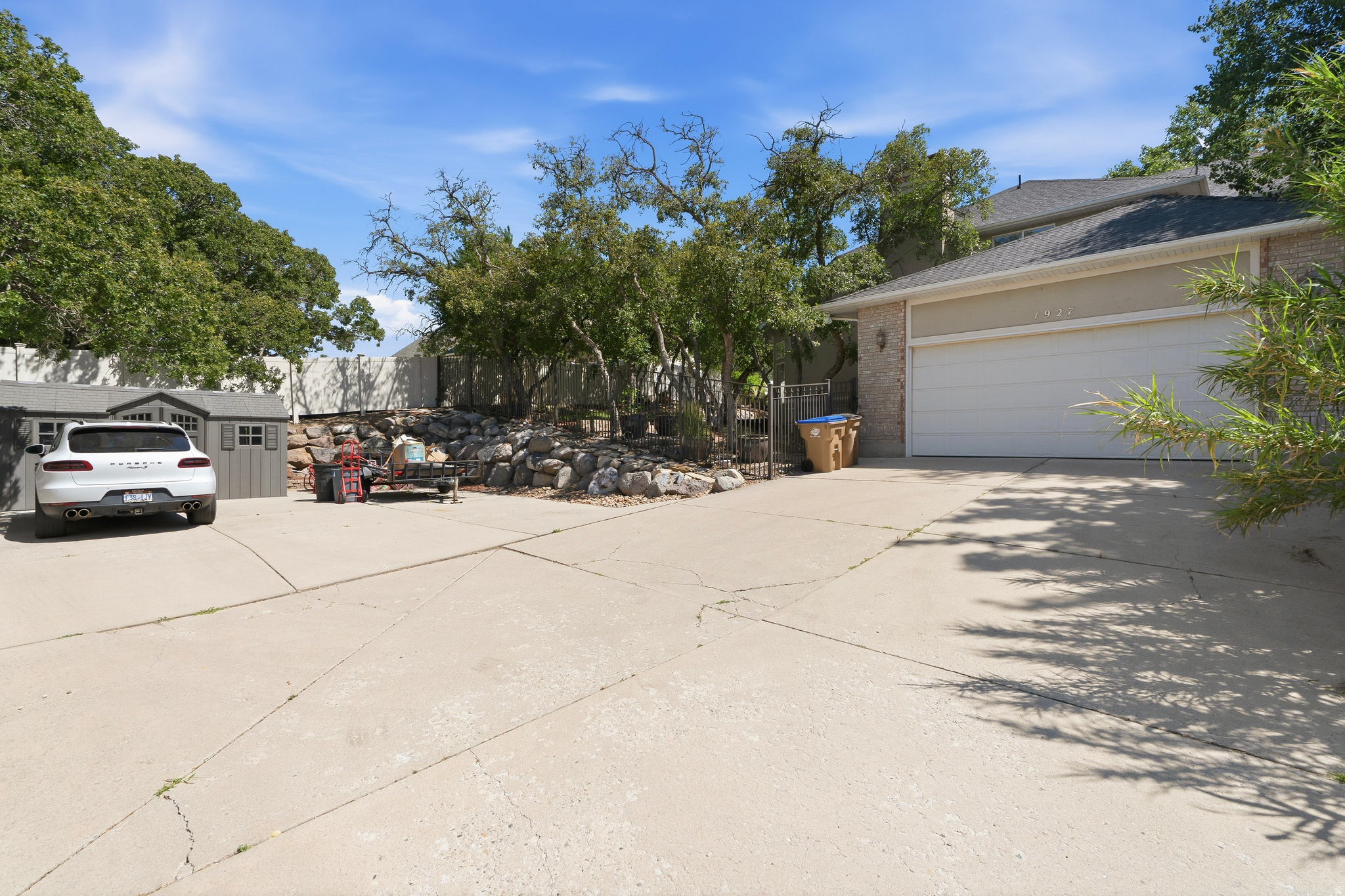 main property photo 42