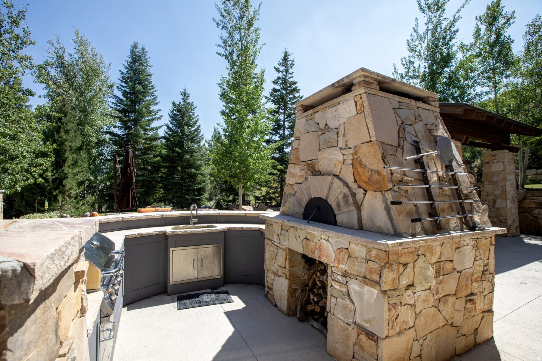 main property photo 106